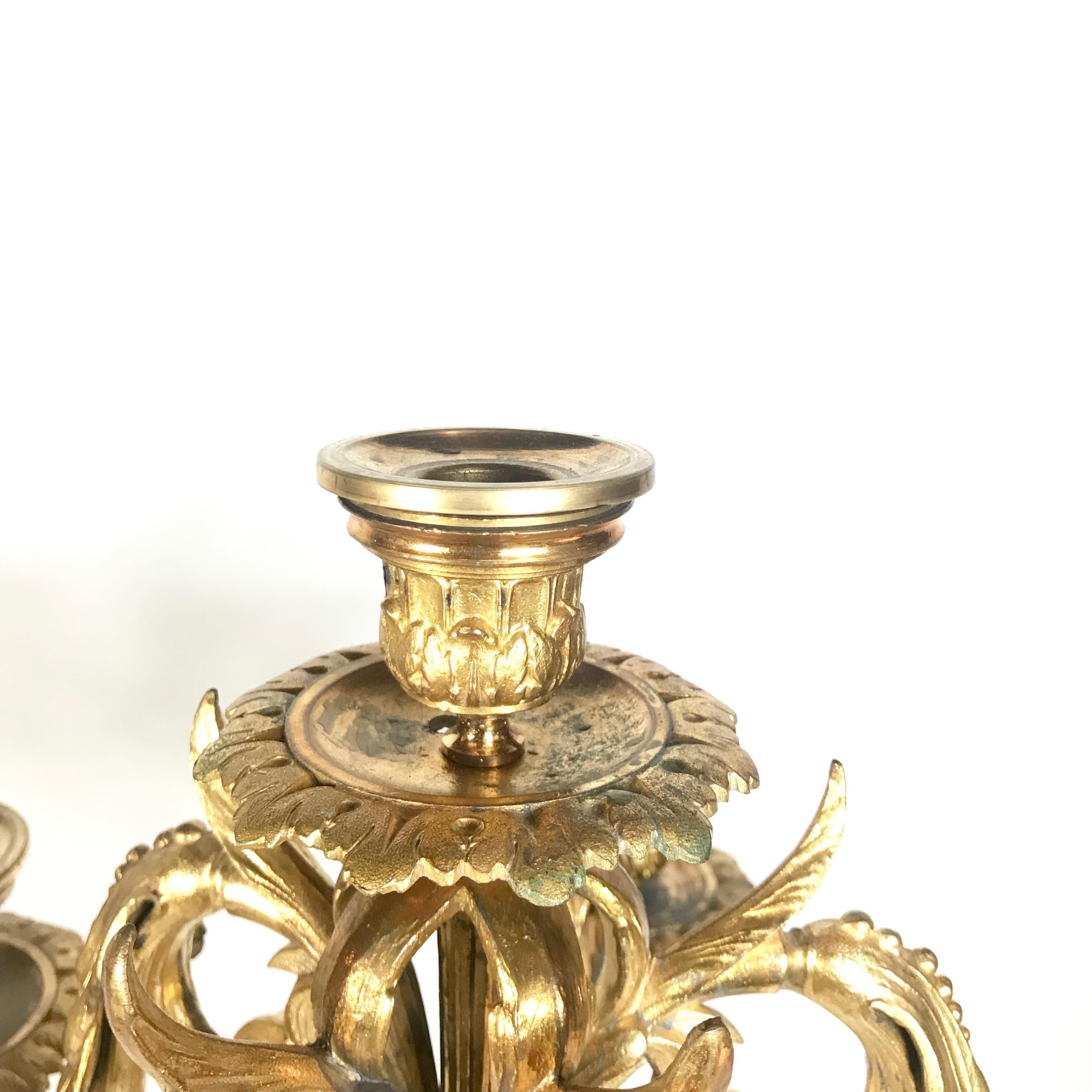 Coppia di enormi candelabri Putti Philippe Mourey del XIX secolo, Ormolu, 1870, Francia in vendita 11