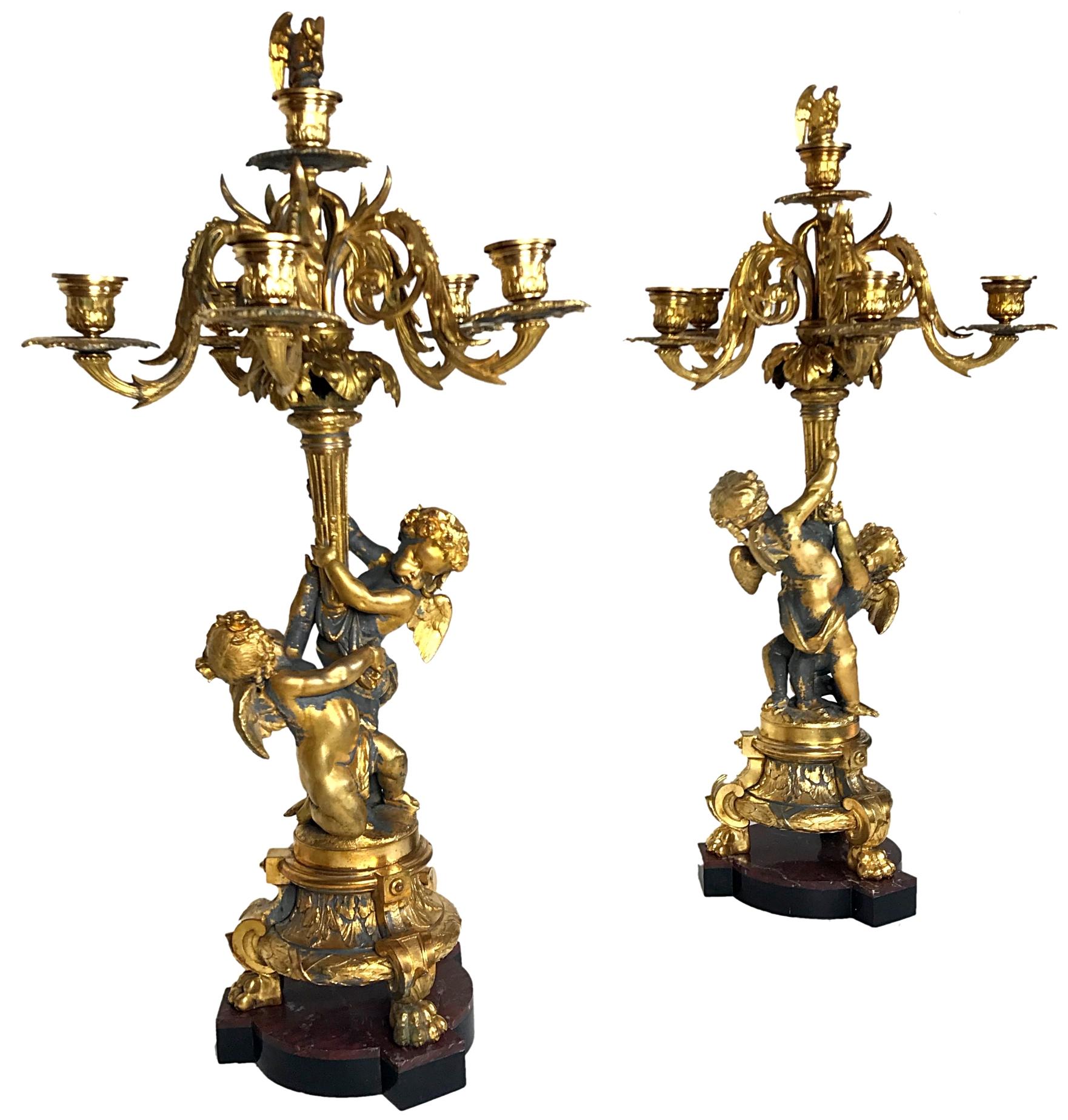 Paar riesige Philippe Mourey-Goldbronze-Putten-Kandelaber des 19. Jahrhunderts, 1870er Jahre, Frankreich (Louis XIV.) im Angebot