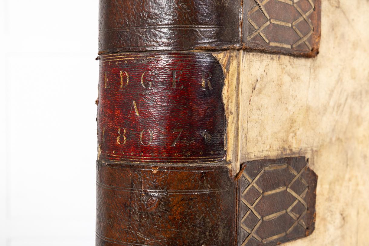 Large 19th century velum and leather bound accounts ledger from The Angel Inn, Bury St Edmunds, 1811.

Made by John Williams - account book manufacturers London.

A wonderful, old decorative object.
  