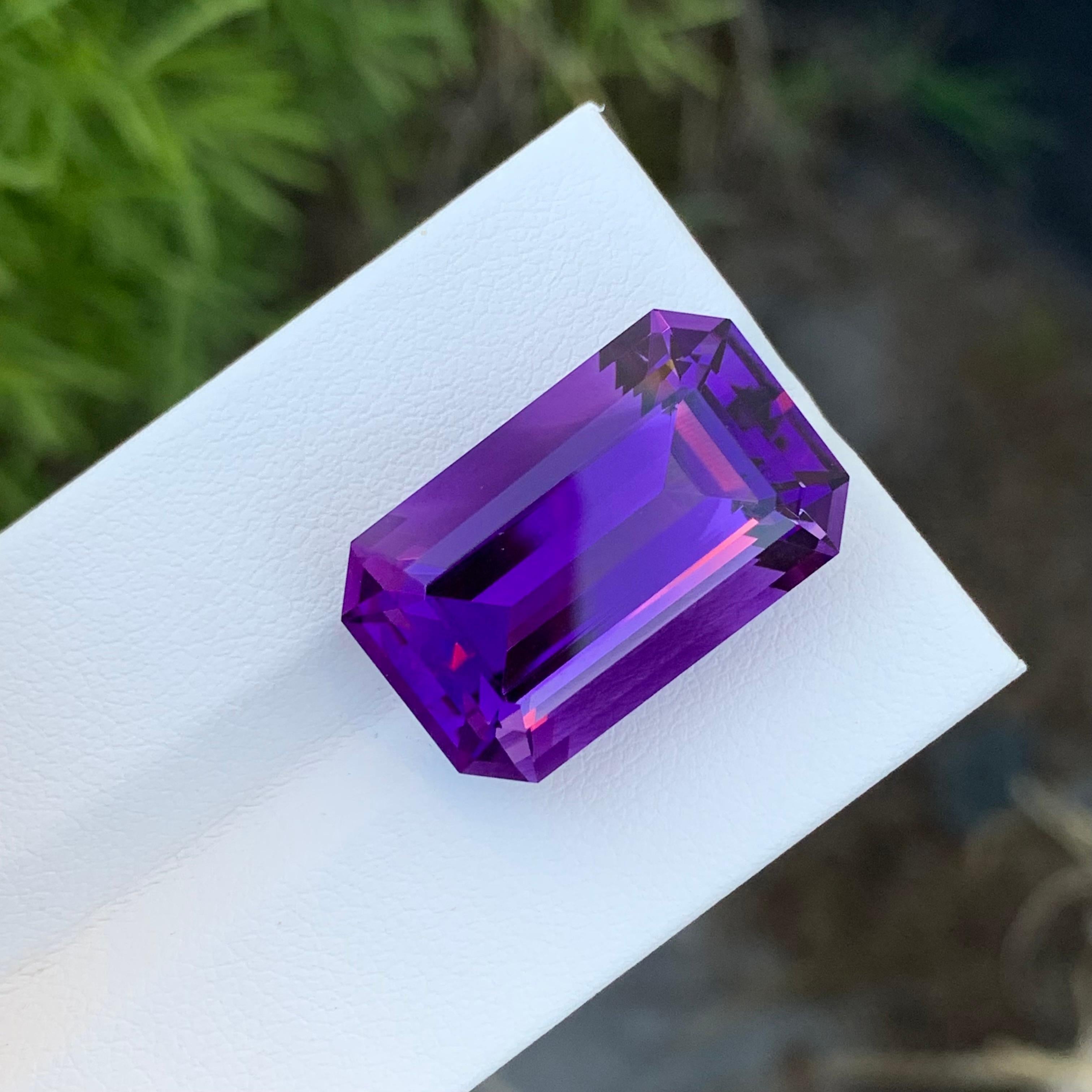 Huge 23.50 Carat Natural Loose Dark Purple Amethyst Emerald Shape Gemstone  For Sale 1