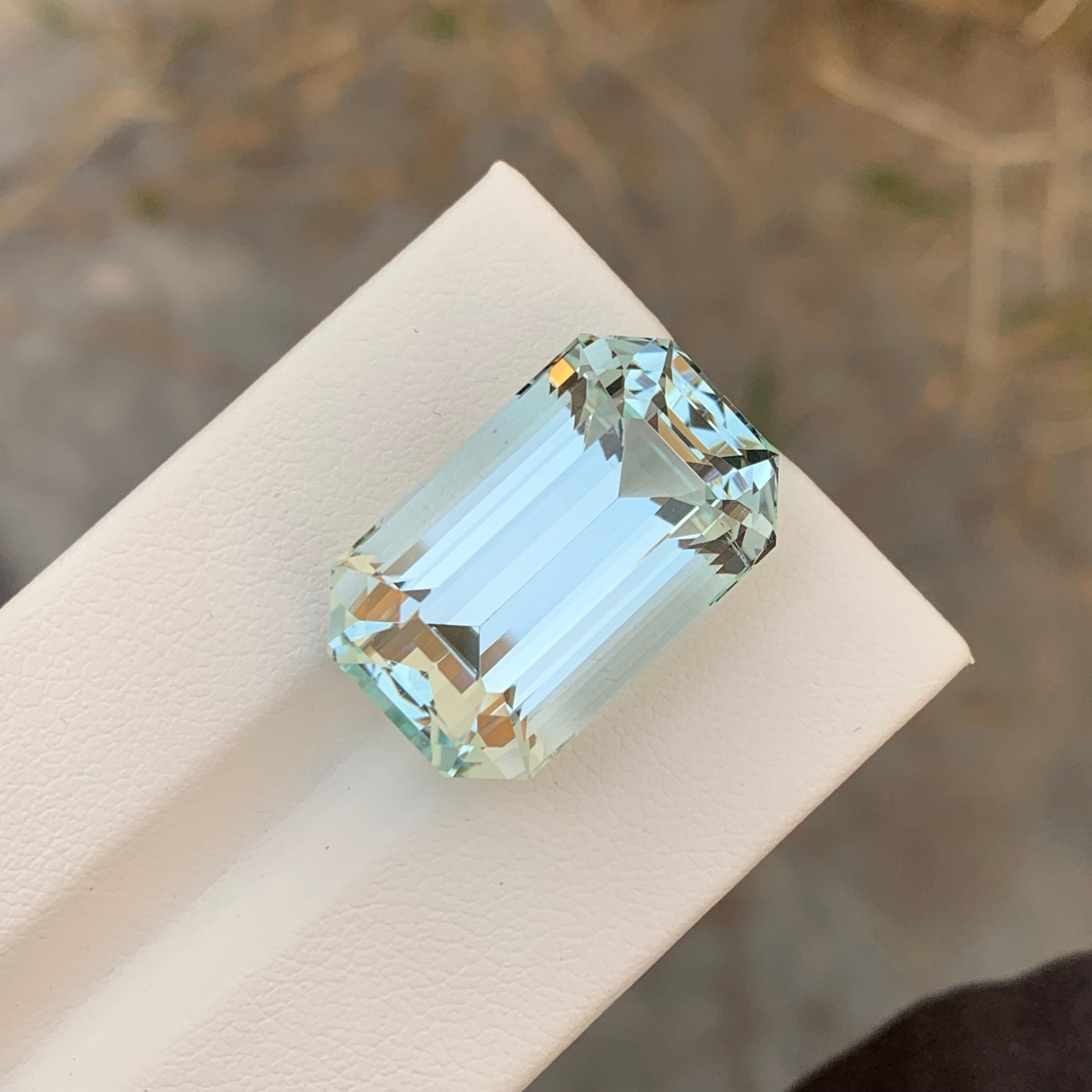 Huge 26.75 Carats Natural Loose Aquamarine Emerald Shape Gem From Shigar Mine For Sale 2