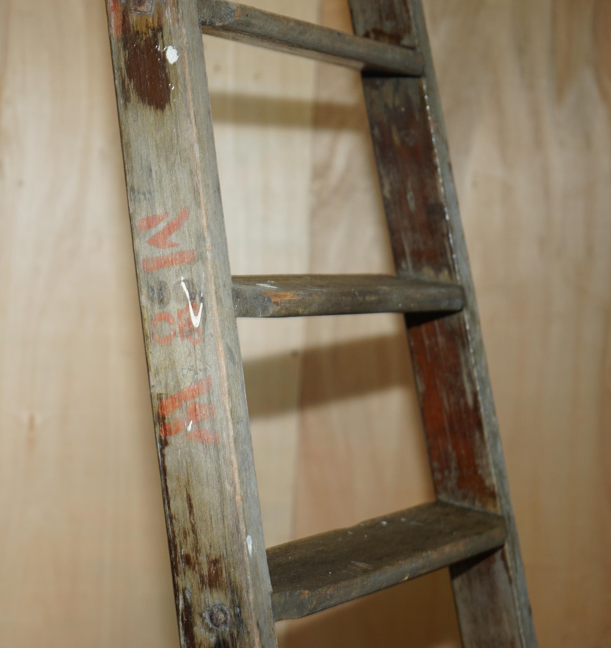 HUGE 3+ METER TALL DOE TS73 STAMPED FRUIT PICKERS PAINTERS ANTiQUE 1880 LADDER In Good Condition For Sale In West Sussex, Pulborough