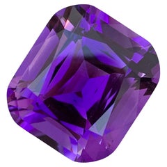Huge 31.30 Carats Natural Loose Dark Purple Amethyst Gem For Necklace 