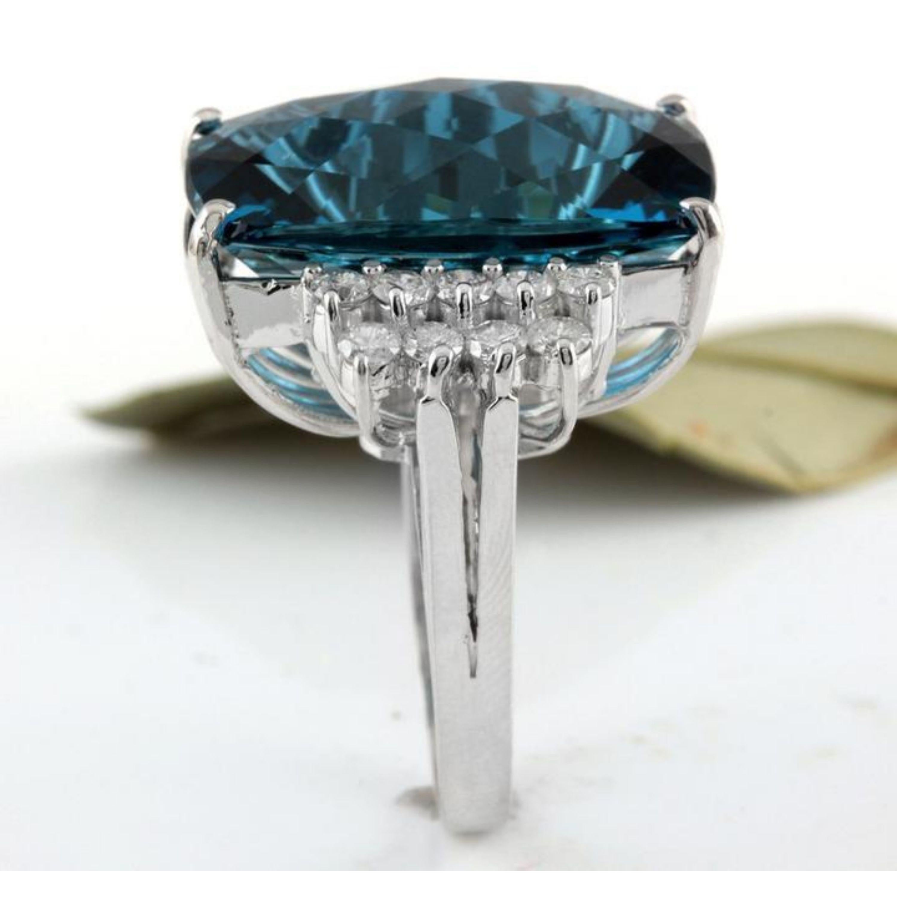 Huge 33.40 Carat Natural Impressive London Blue Topaz and Diamond 14k White Gold In New Condition For Sale In Los Angeles, CA