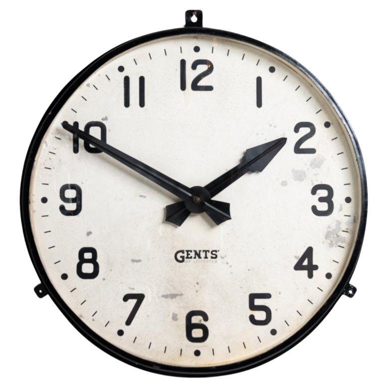Enorme Reloj de Pared de Fábrica Recuperada de 42 Pulgadas de Diámetro By Gents of Leicester