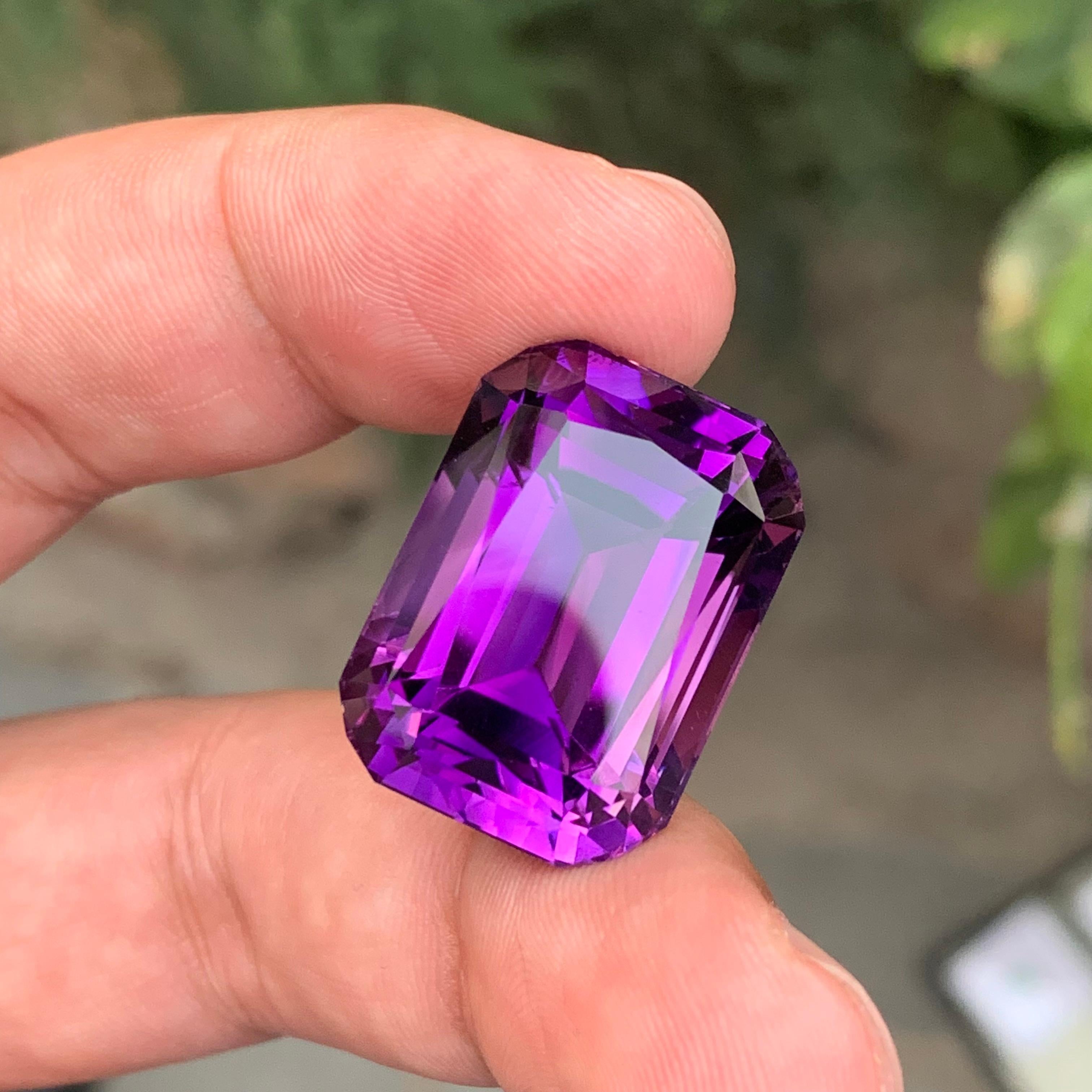 Huge 42.70 Carats Loose Purple Amethyst Gemstone For Sale 5