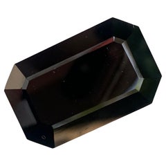 Enorme gema suelta de turmalina negra de 43,30 quilates en forma de esmeralda