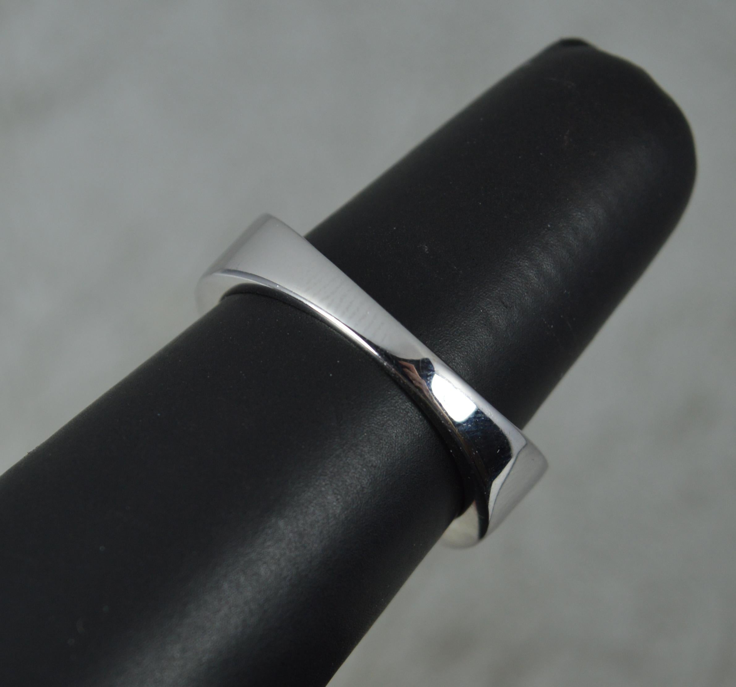 Huge 4.50 Carat Diamond 9ct White Gold Ladies Bling Ring For Sale 3