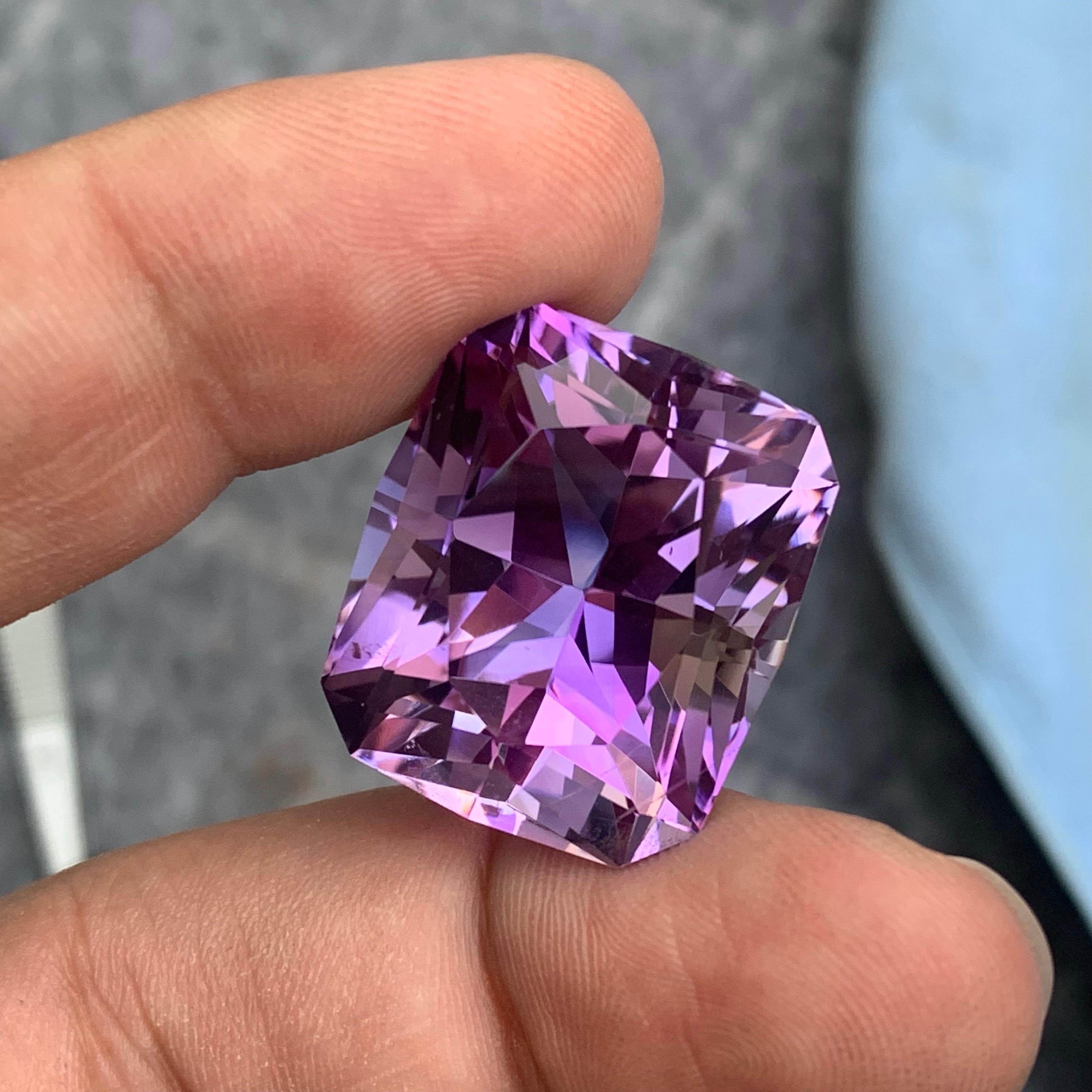 Großer 50 Karat funkelnder natürlicher loser Amethyst-Diamant im Fancy-Schliff für Halskette im Angebot 5