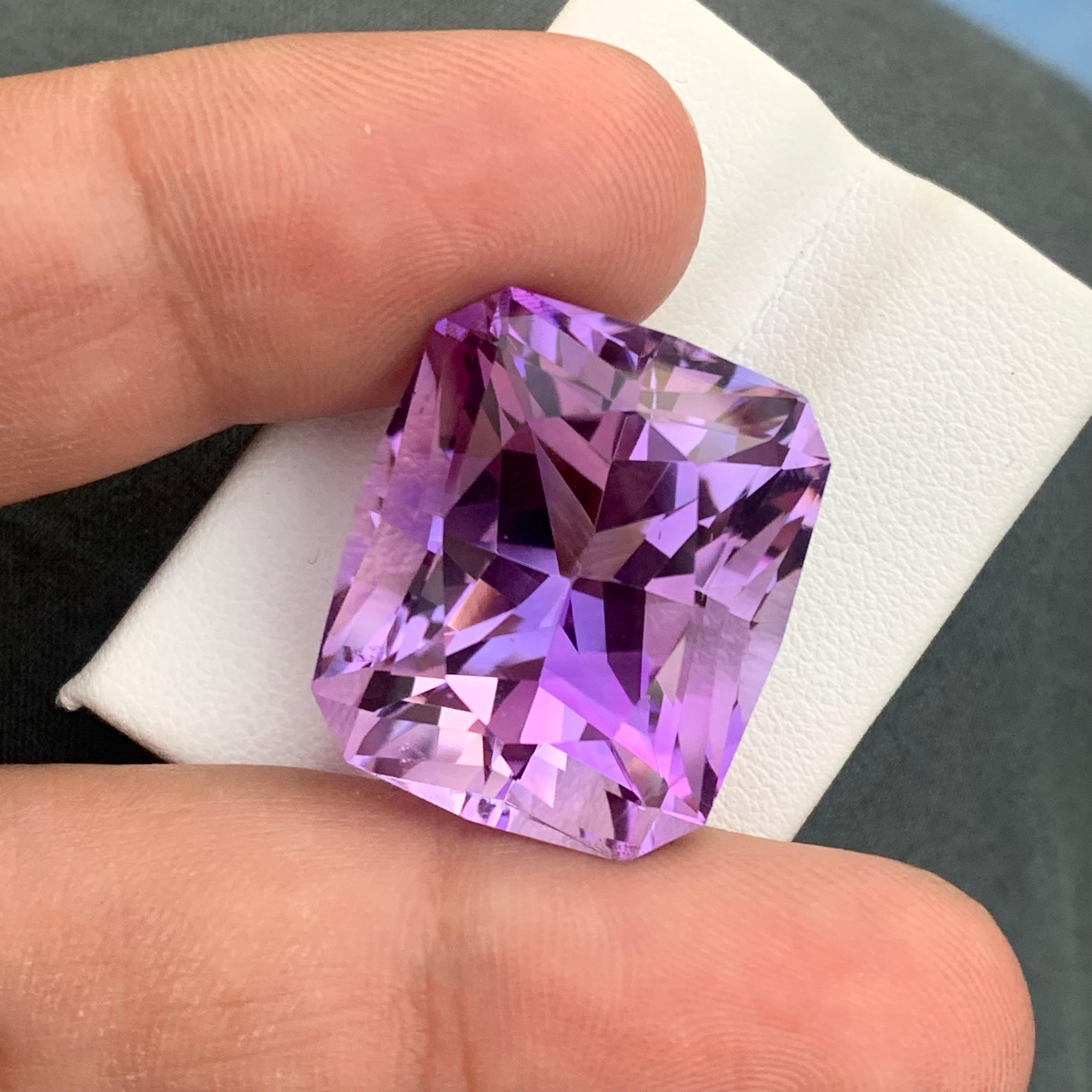 Großer 50 Karat funkelnder natürlicher loser Amethyst-Diamant im Fancy-Schliff für Halskette im Angebot 2