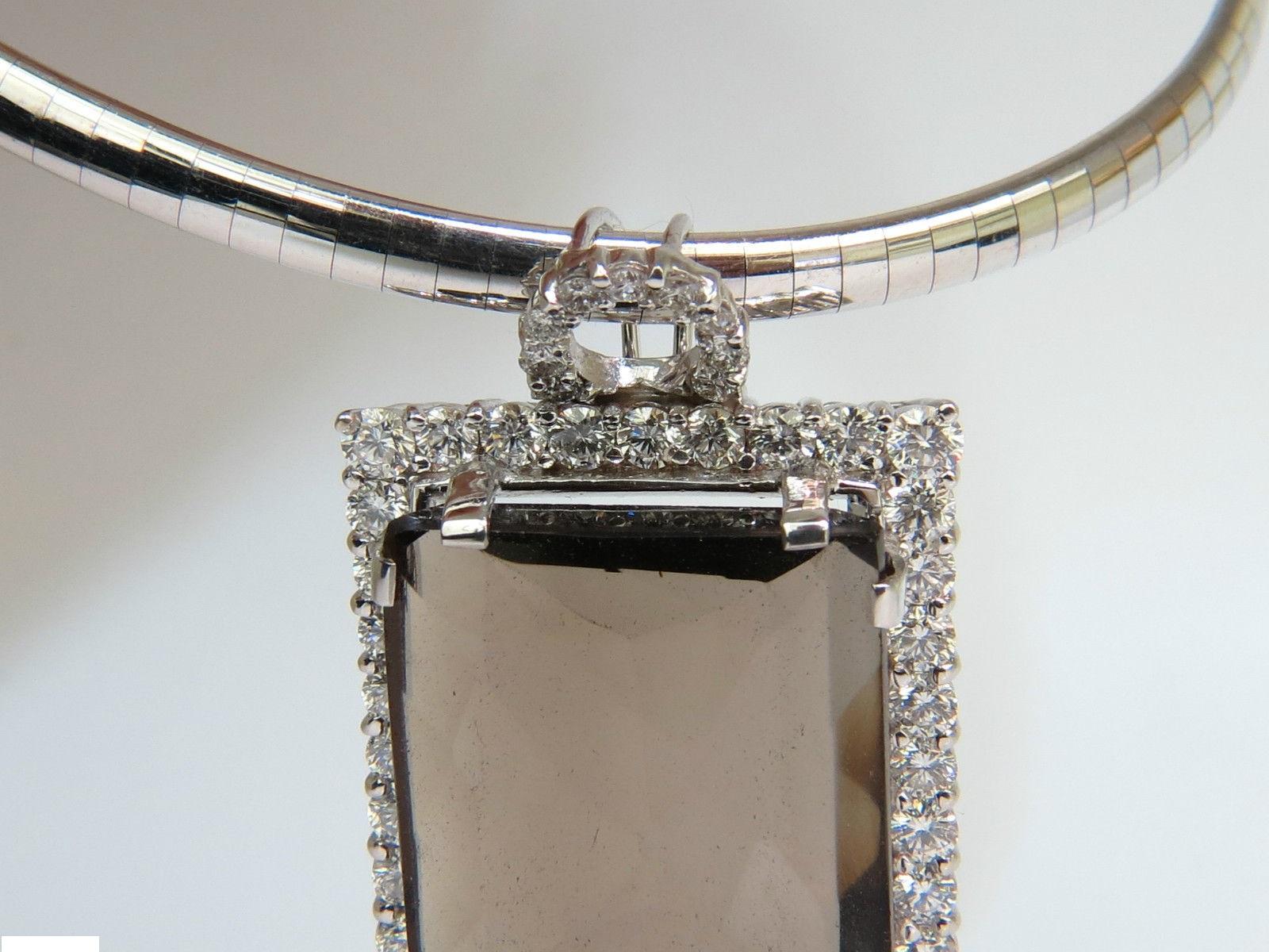 Enorme collana di diamanti con topazio marrone naturale da 52,34 carati e Omega 14KT A+ In condizioni Nuovo in vendita a New York, NY