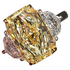 Enorme Anillo de Compromiso de Diamante Radiante Alargado Amarillo Fancy 5ct