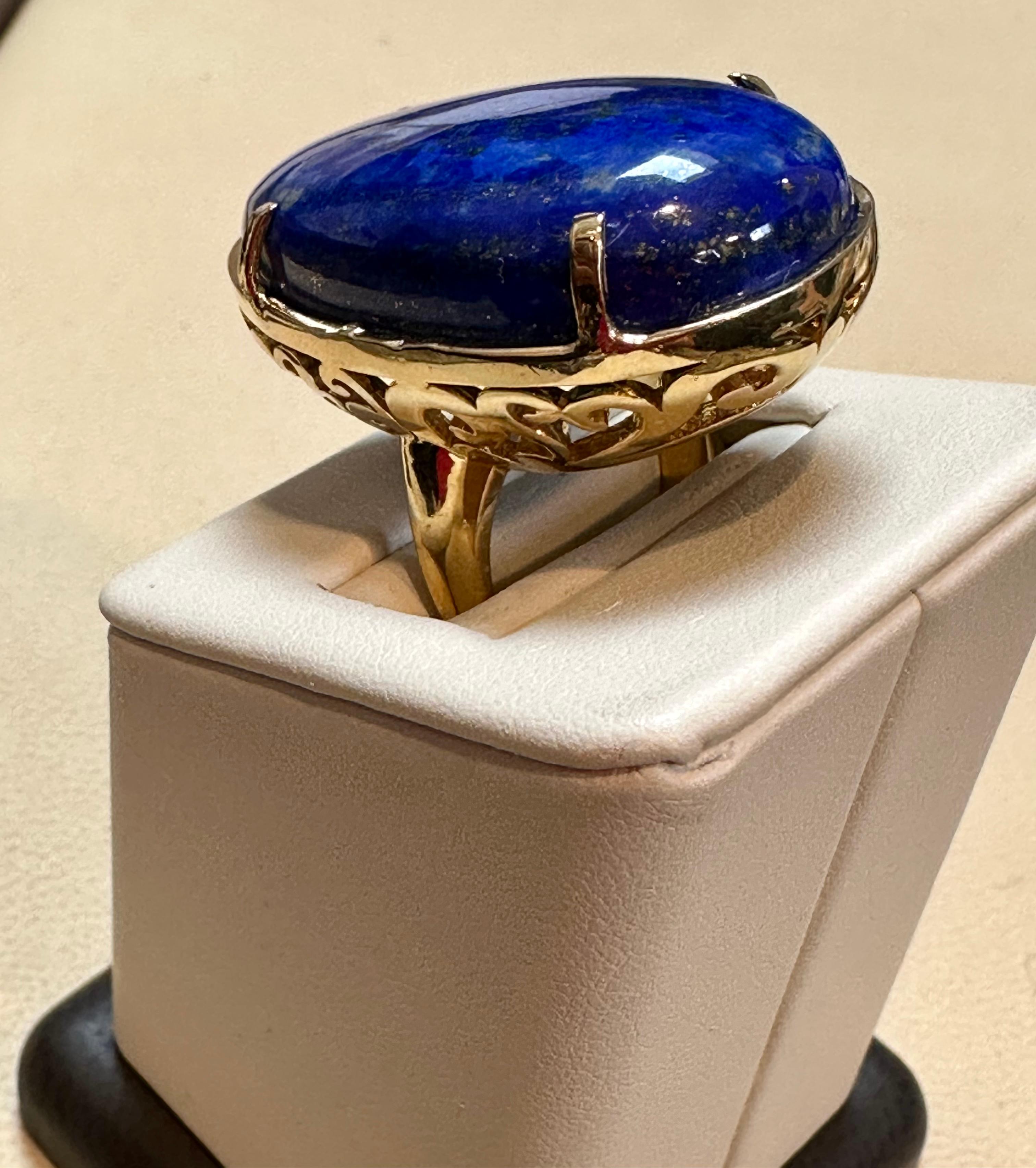 Huge 63 Ct Natural Cabochon Lapis Lazuli Ring in 14 Kt Yellow Gold, Estate For Sale 7