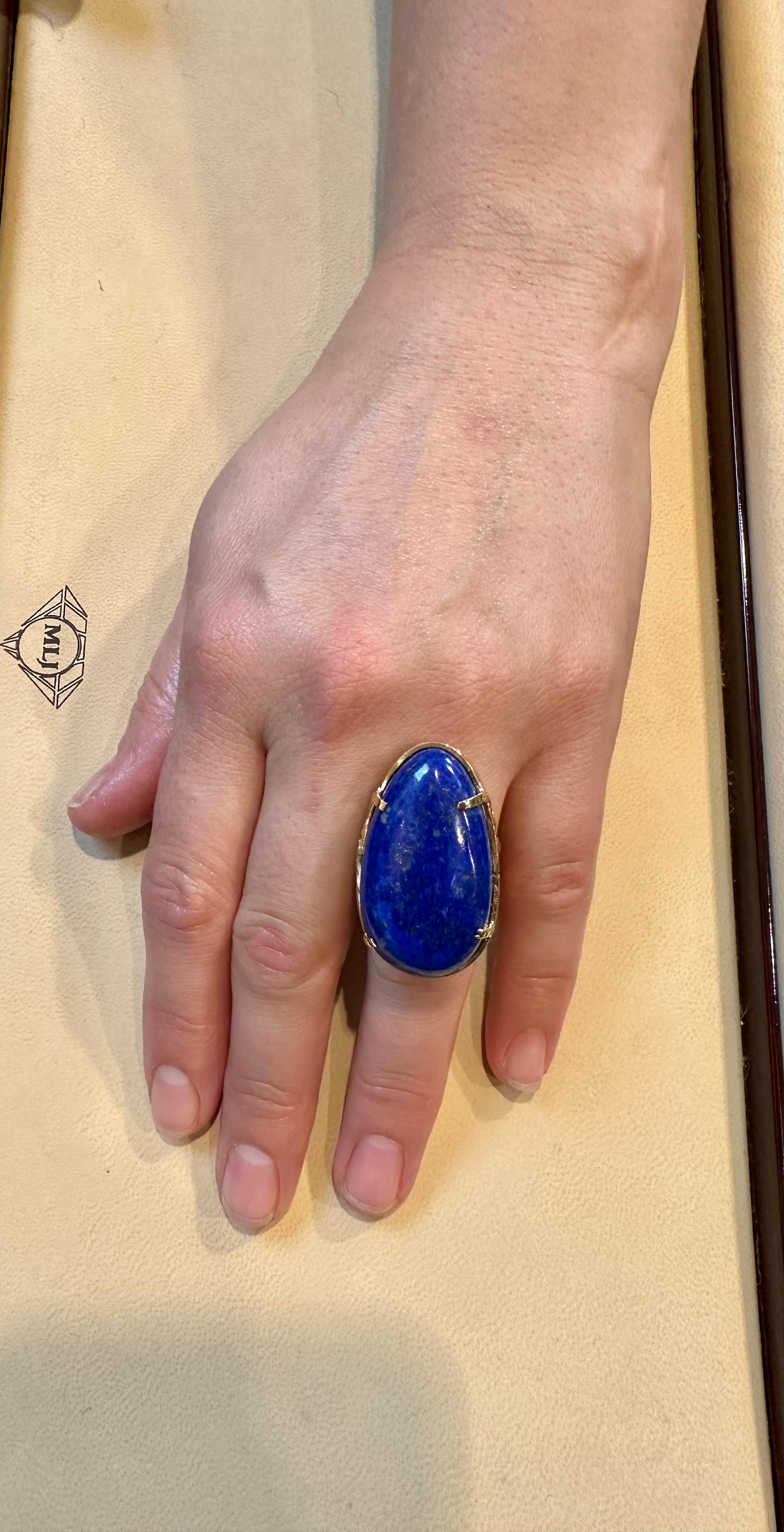 Huge 63 Ct Natural Cabochon Lapis Lazuli Ring in 14 Kt Yellow Gold, Estate For Sale 9