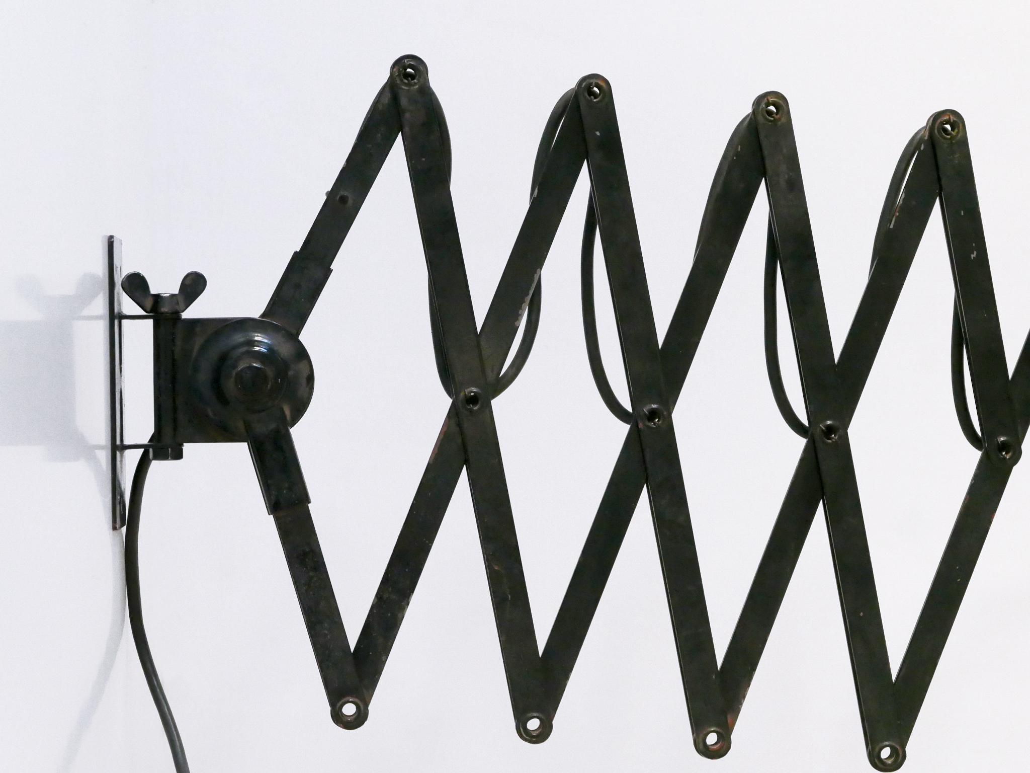 Huge Adjustable Bauhaus Scissor Wall Lamp by Wilhelm Bäder Germany 1930s For Sale 7