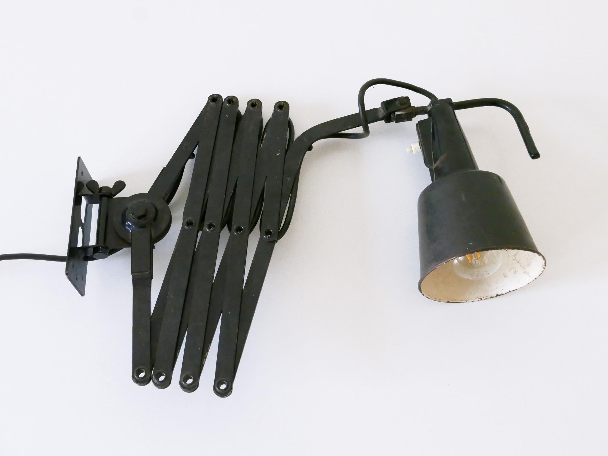 Huge Adjustable Bauhaus Scissor Wall Lamp by Wilhelm Bäder Germany 1930s For Sale 10