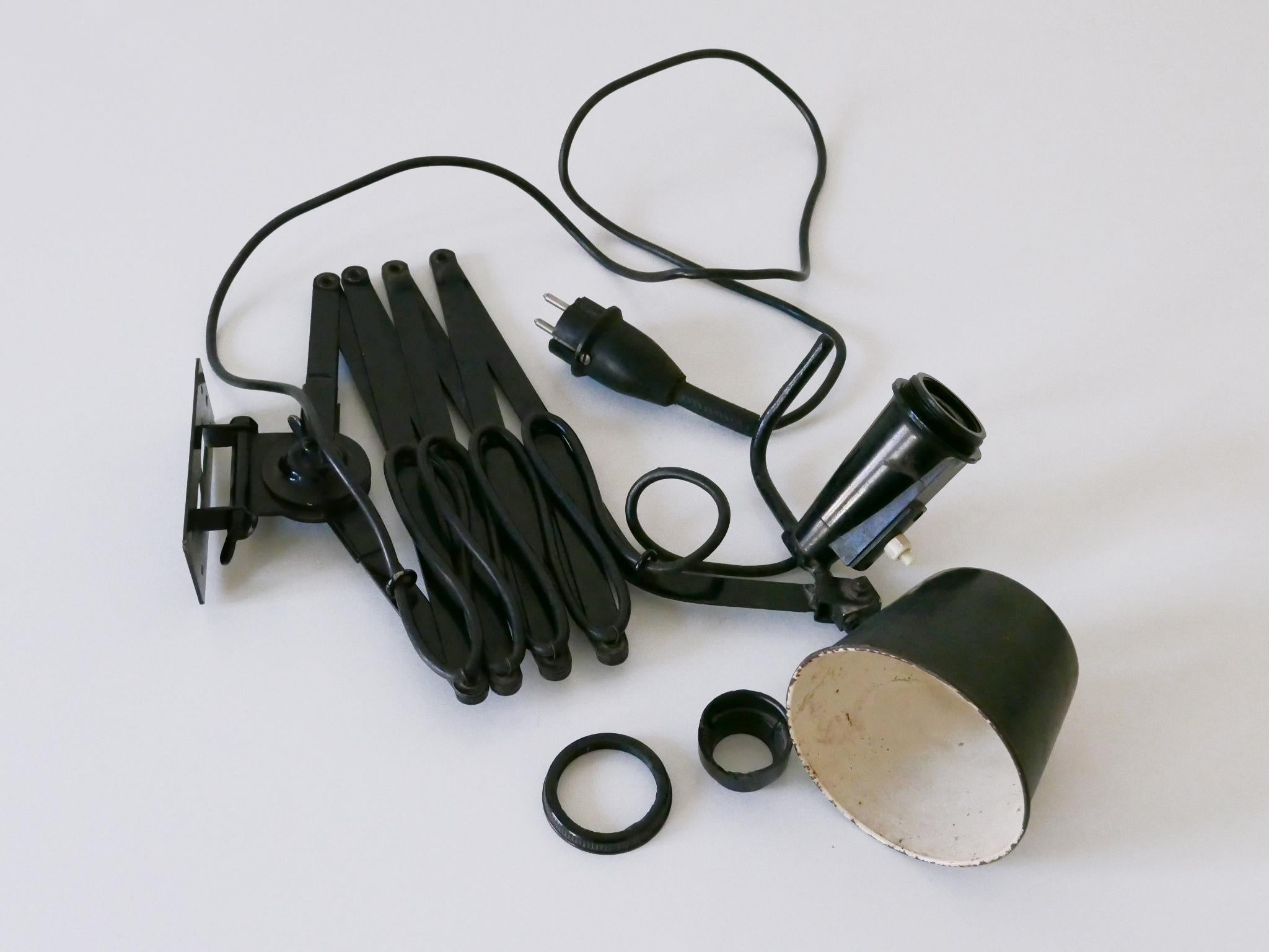 Huge Adjustable Bauhaus Scissor Wall Lamp by Wilhelm Bäder Germany 1930s For Sale 11