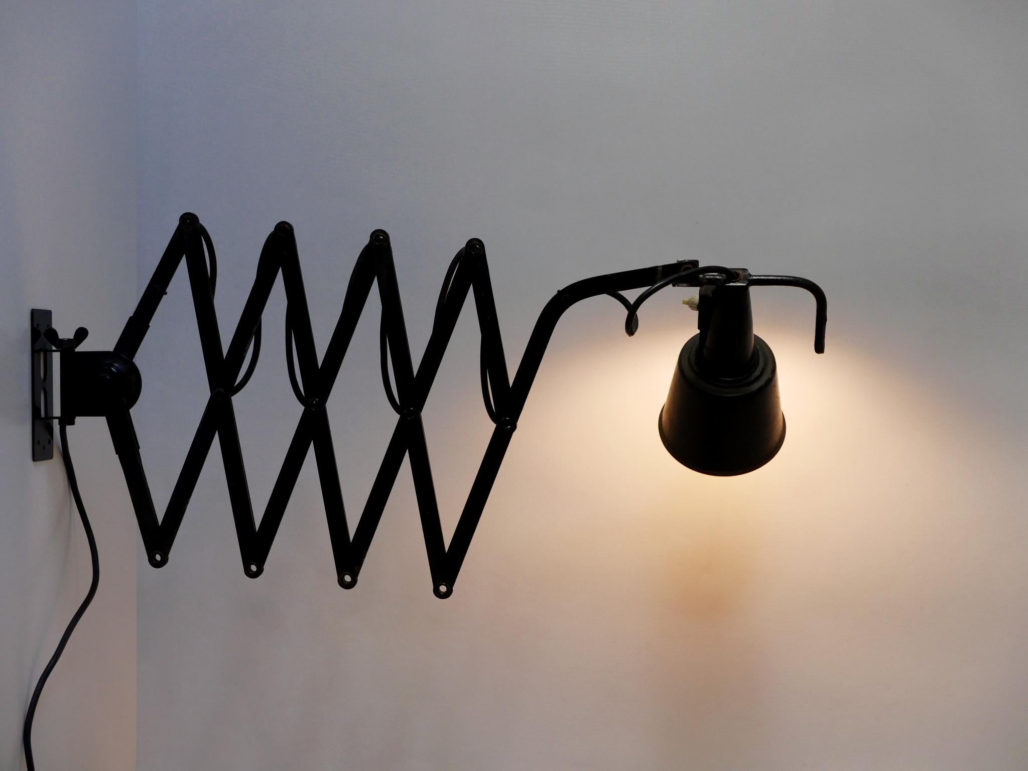 Huge Adjustable Bauhaus Scissor Wall Lamp by Wilhelm Bäder Germany 1930s For Sale 3