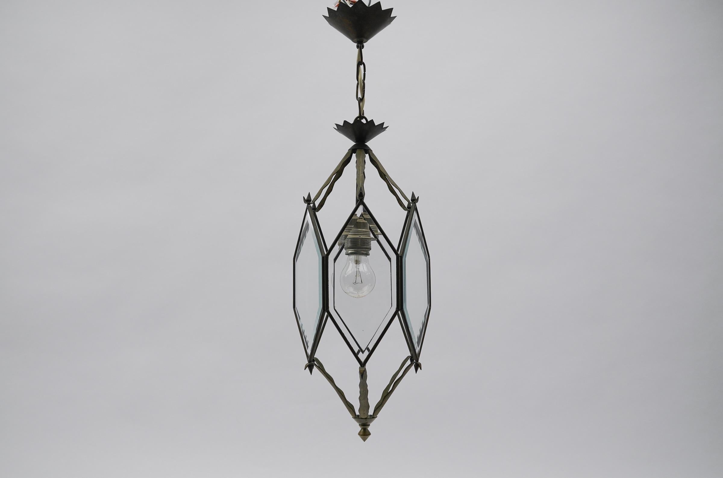 Lovely Adolf Loos Lobmeyr Style Light Beveled Glass and Brass, Austria In Good Condition For Sale In Nürnberg, Bayern