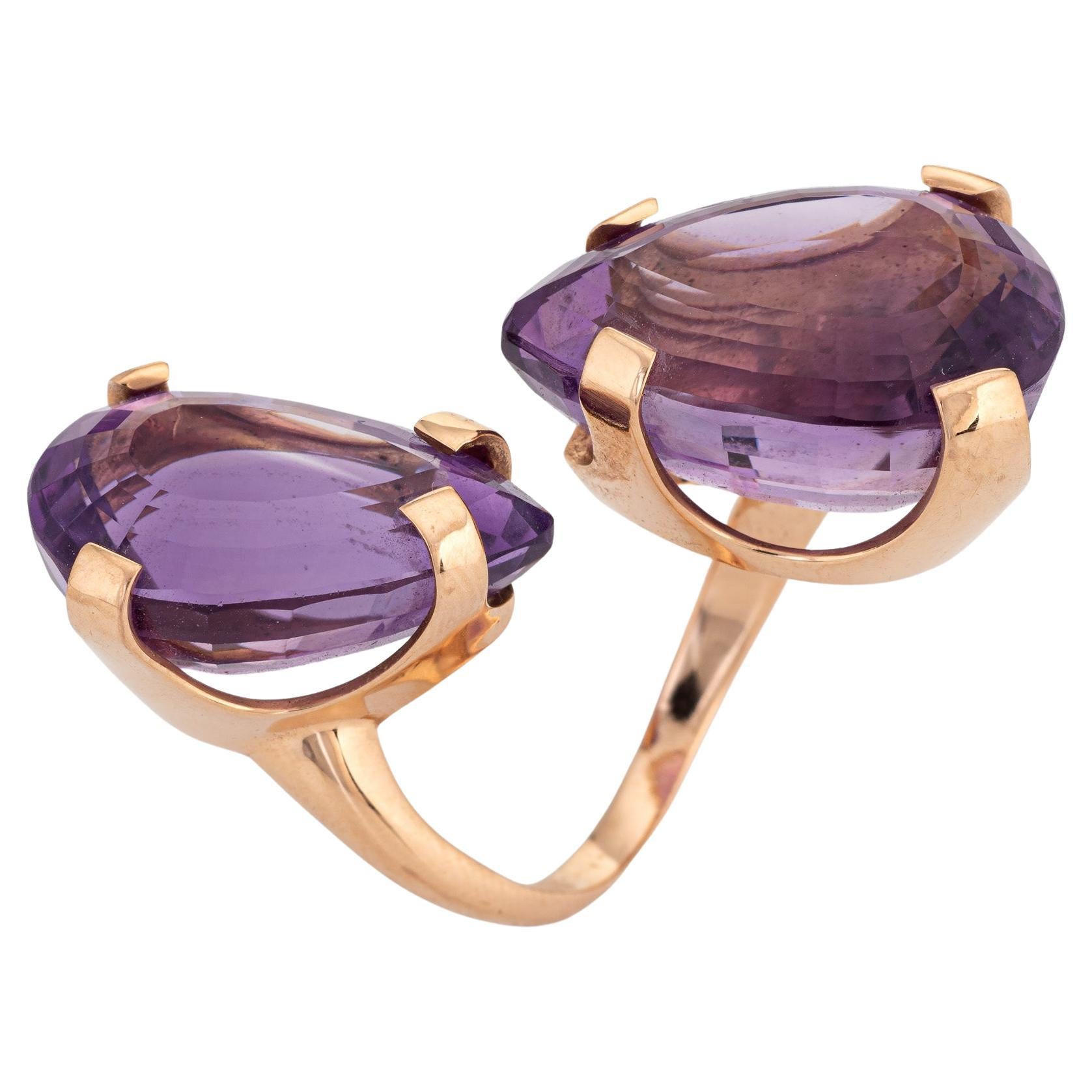 Lapis Lazuli Bypass Ring Vintage 18 Karat Yellow Gold Moi et Toi Estate