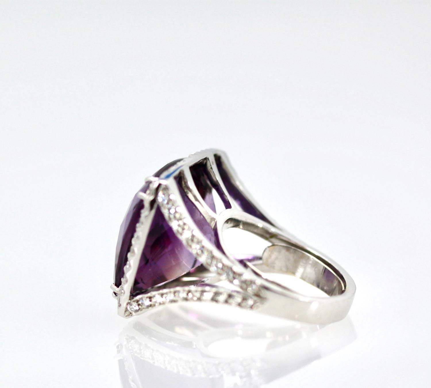 Huge Amethyst Ring 25 Carats w/ Diamond Border For Sale 1