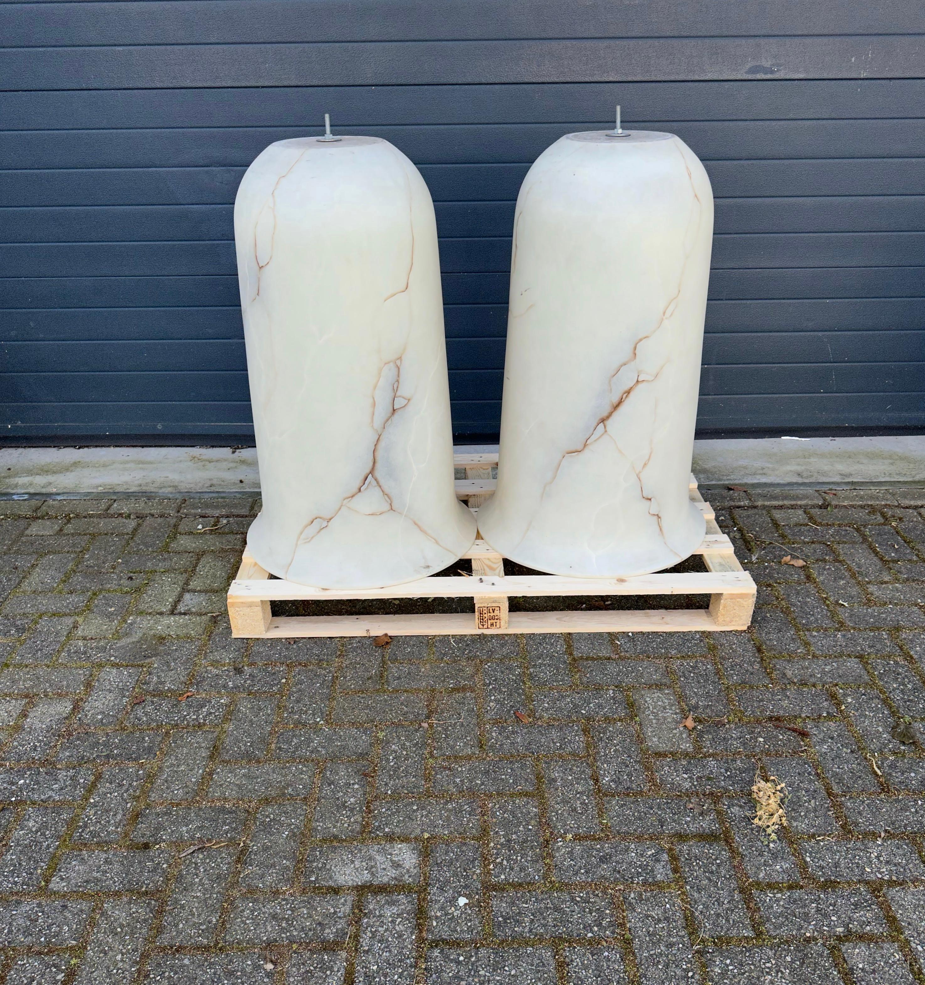 King Size and Unique Pair of White Alabaster Like Pendant Lights with Veins For Sale 3