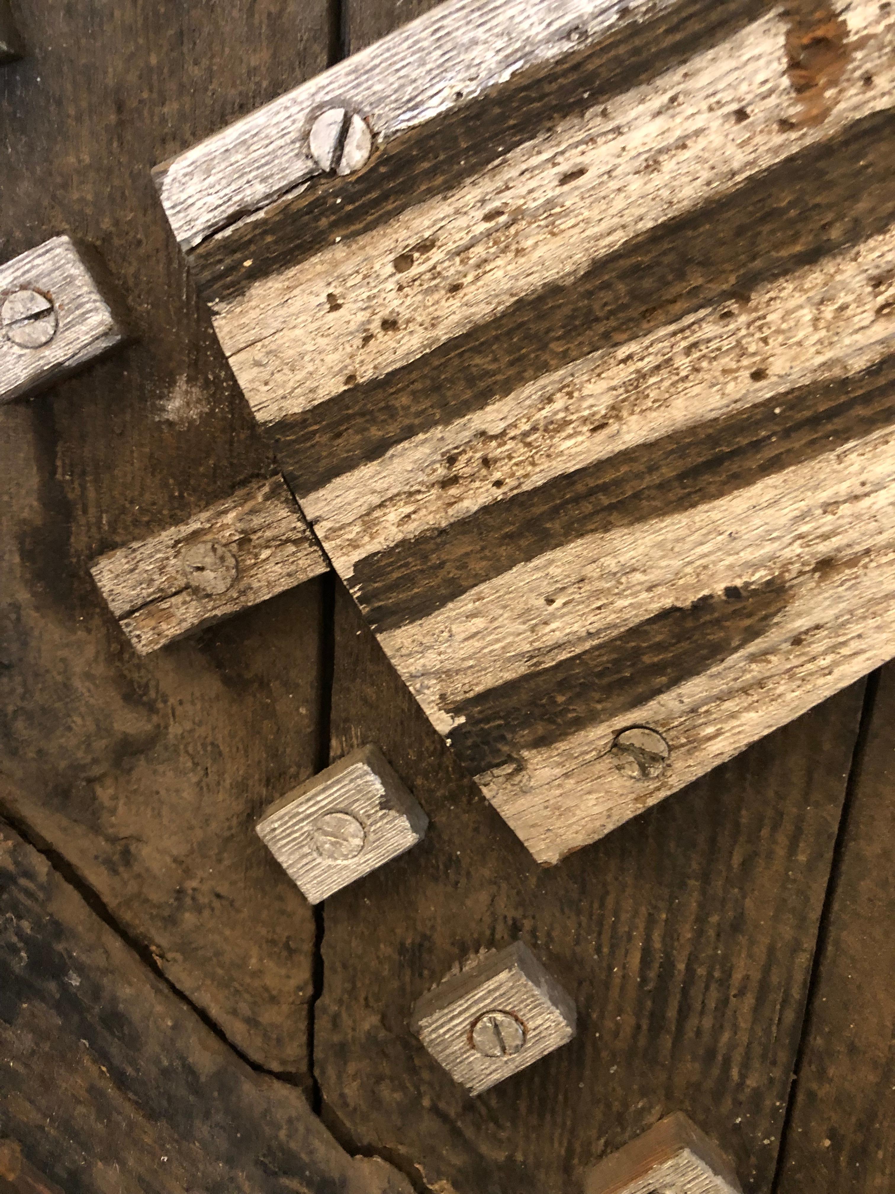 Riesige antike Distressed Reclaimed Holz architektonische Fragment Uhr Gesicht im Angebot 2