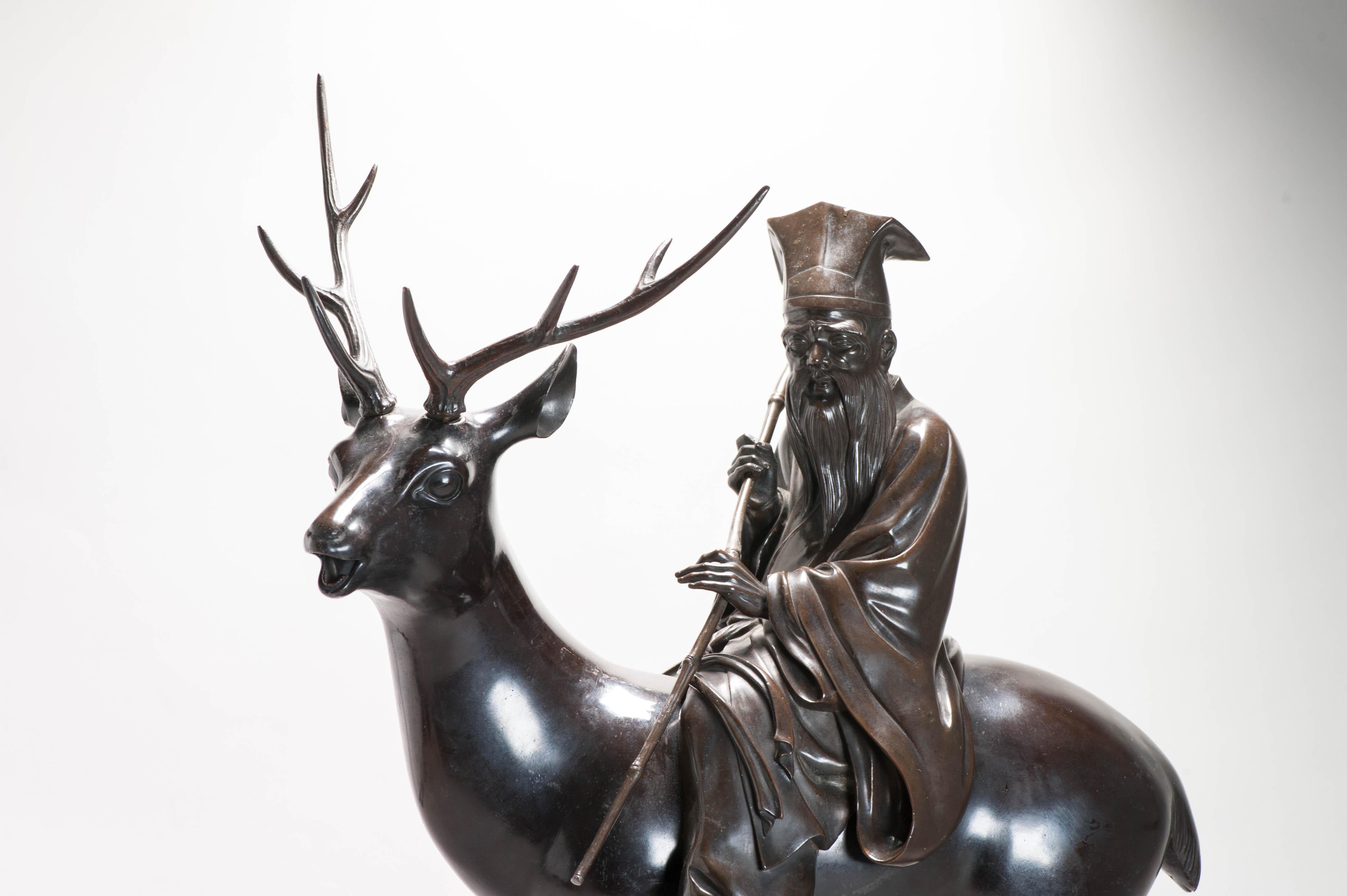 Huge Antique Meiji Japanese Bronze Shou Lao - Jurojin and Deer Incense Burner  In Excellent Condition For Sale In Amsterdam, Noord Holland