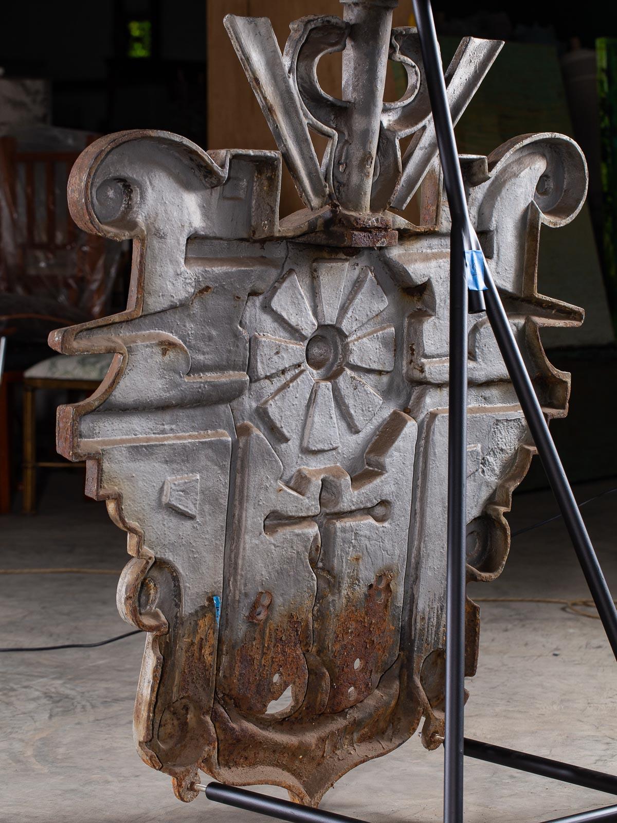 Huge Antique Solid Iron Antwerp City Emblem Architectural Salvage, circa 1890 For Sale 13