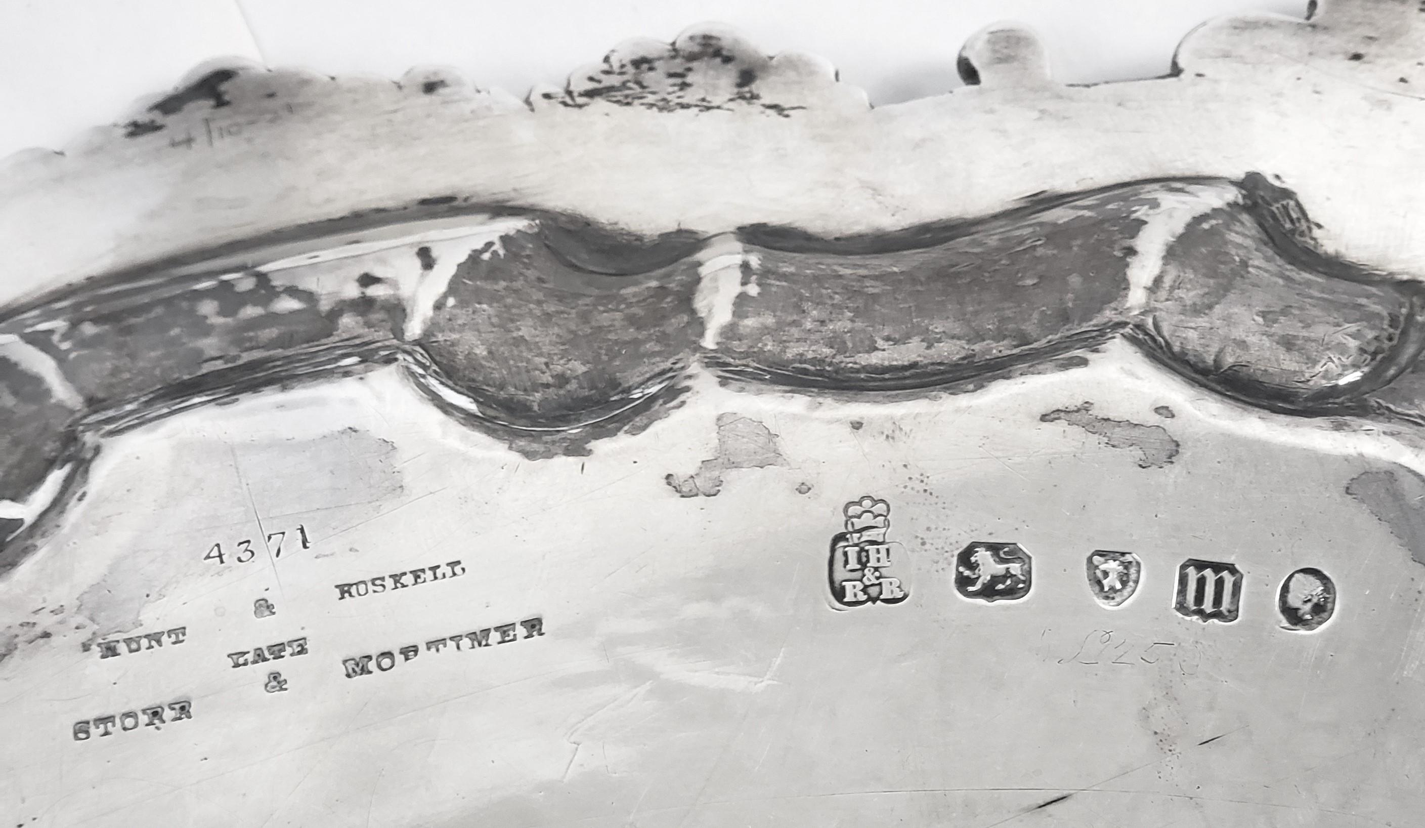 Großes antikes Tablett aus Sterlingsilber mit Lachs- oder Fußablage und verschnörkelter Blumengravur im Angebot 8