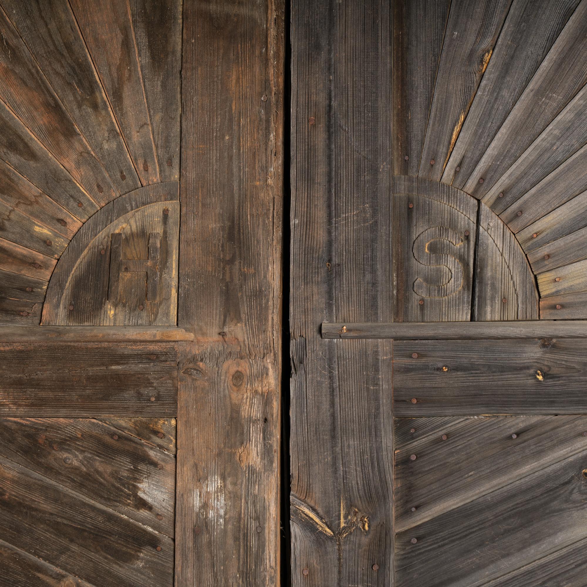 Huge Architectural Salvaged Barn Doors With Sunburst, Hungary circa 1840-60 In Good Condition In Round Top, TX