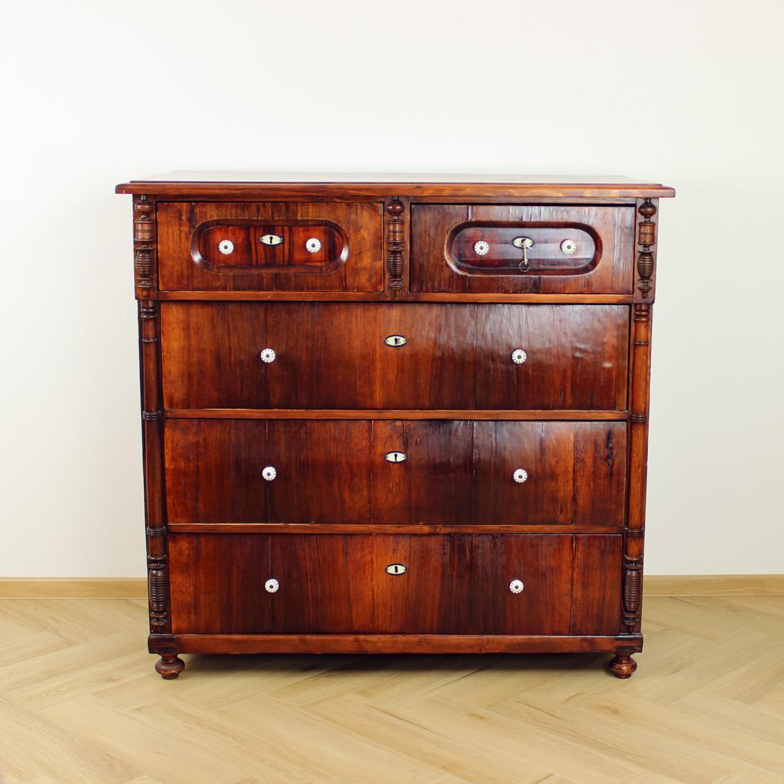 Unique chest of drawers in a beautiful condition. Produced in art deco period in Czechoslovakia. The chest has been fully restored into a beautiful original state. Produced out of a pure oak wood with beautiful details all over. The item has two
