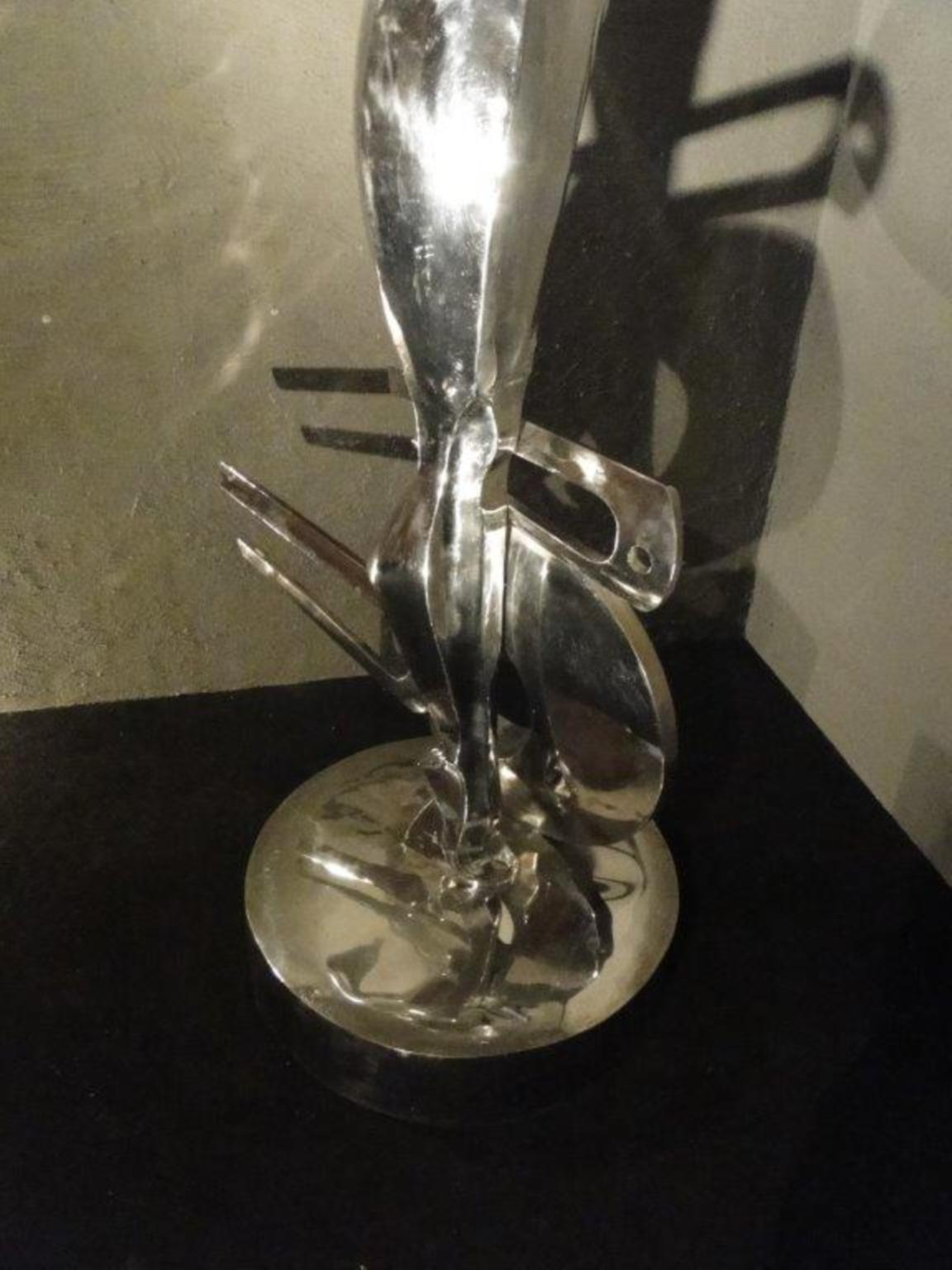 Riesige Art-Déco-Statue (Metall) im Angebot