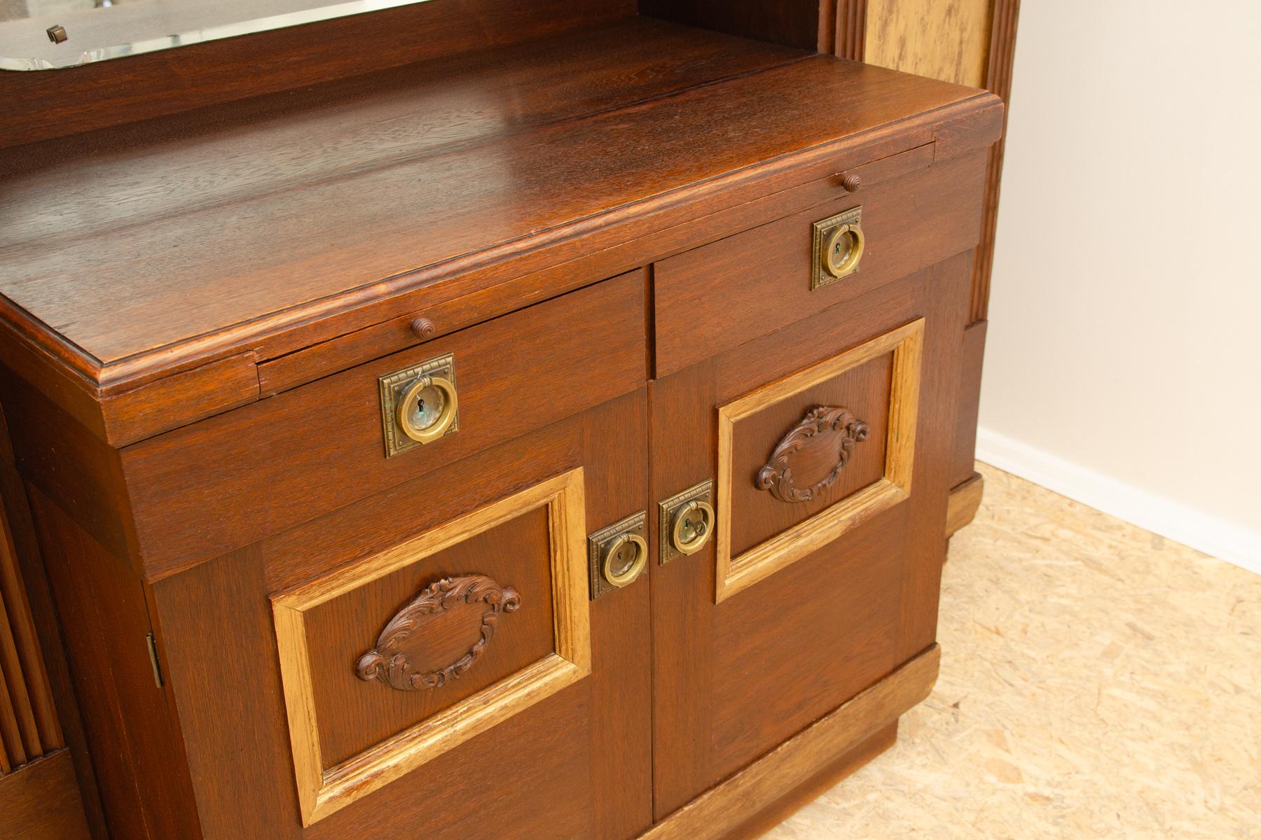 Enorme credenza Art Nouveau, 1915, Austria-Ungheria in vendita 4