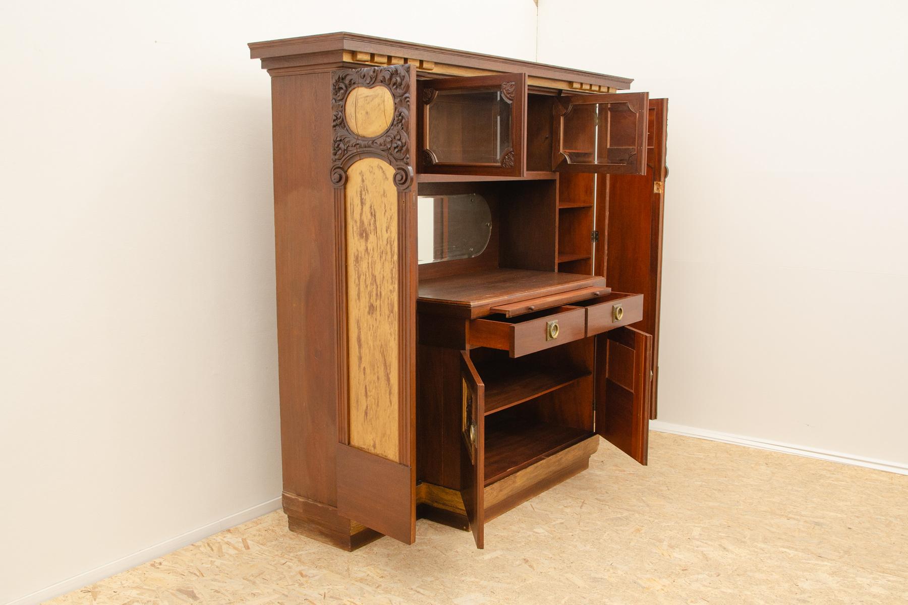 Enorme credenza Art Nouveau, 1915, Austria-Ungheria in vendita 13