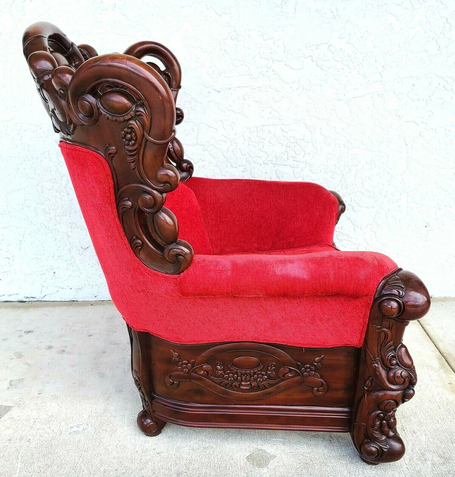 Grand fauteuil en bois de rose sculpté de style chinoiserie asiatique Bon état - En vente à Lake Worth, FL