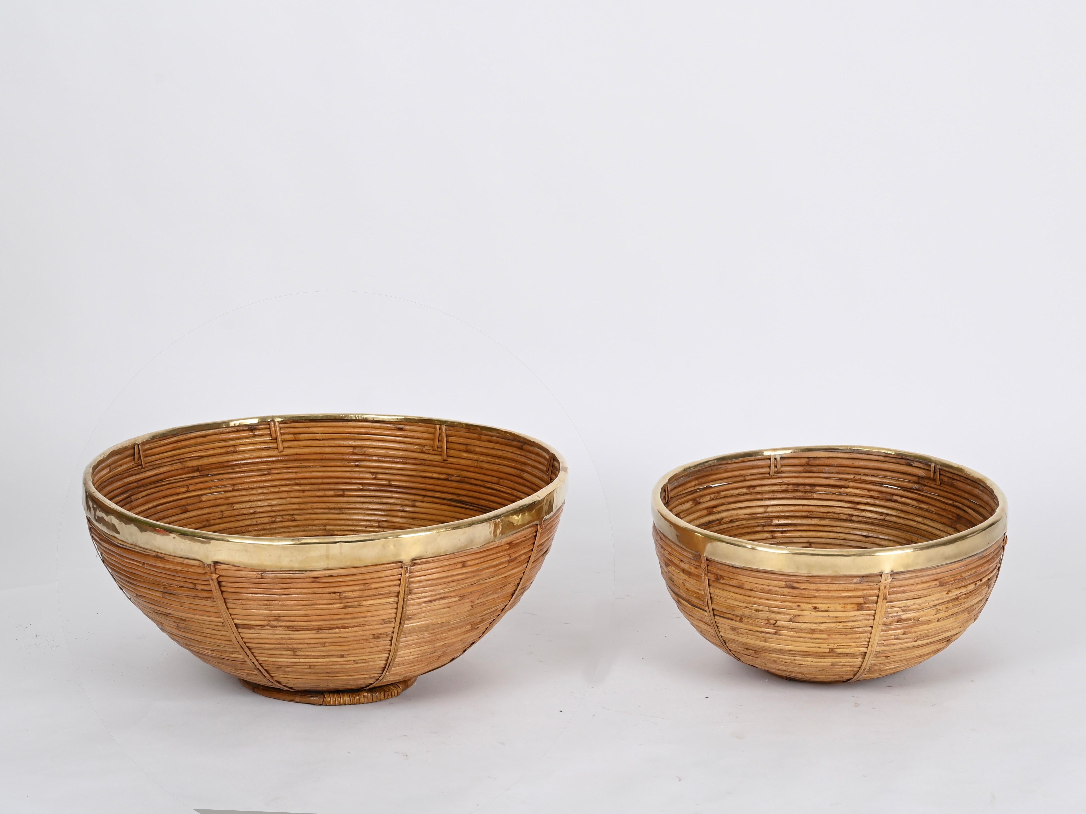 Grand panier incurvé en rotin, laiton et osier de Vivai del Sud, Italie, années 1970 en vente 7