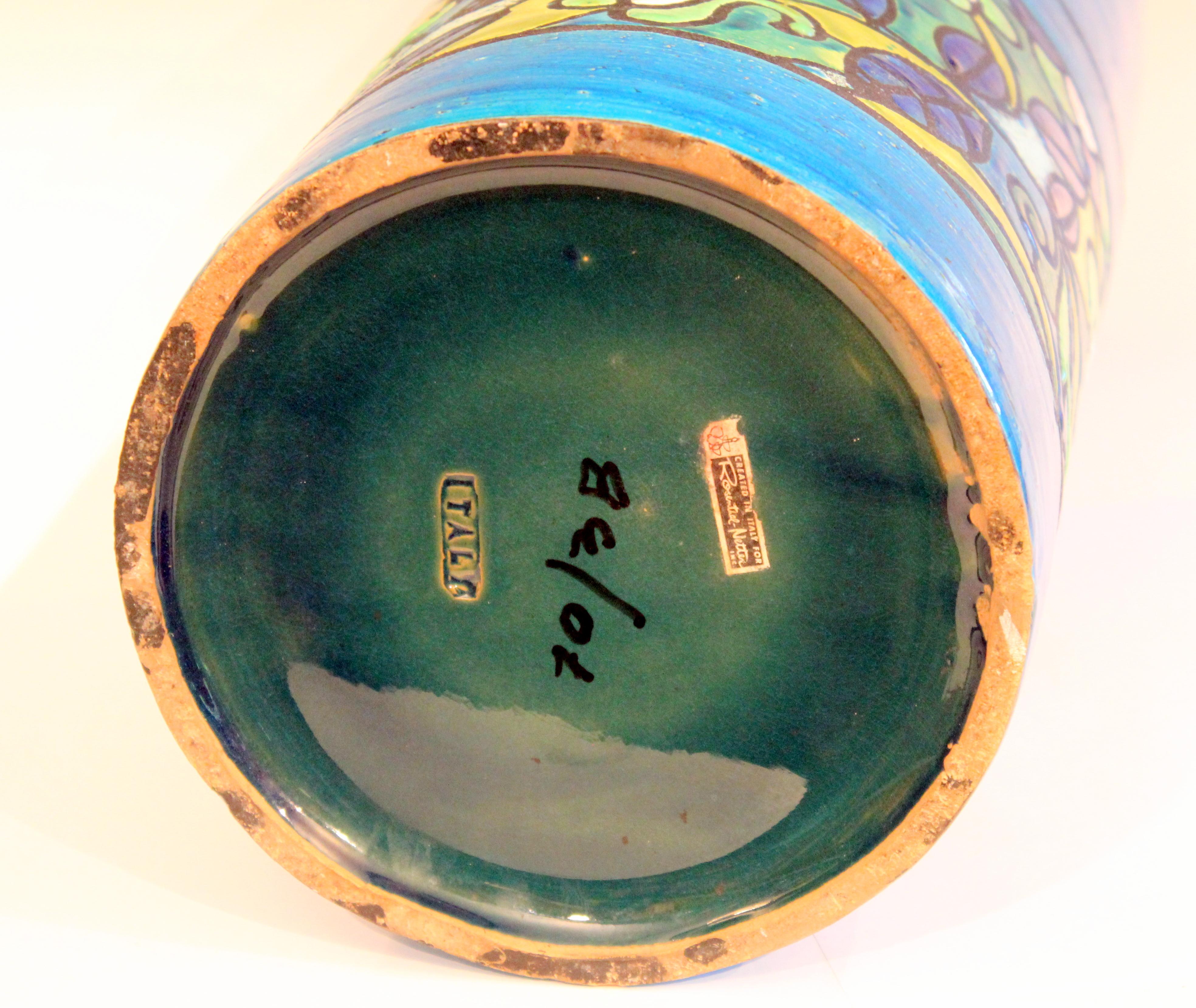 Huge Bitossi Pottery Londi Vase Italian RN Label Raymor Ceramic Umbrella Stand In Excellent Condition In Wilton, CT