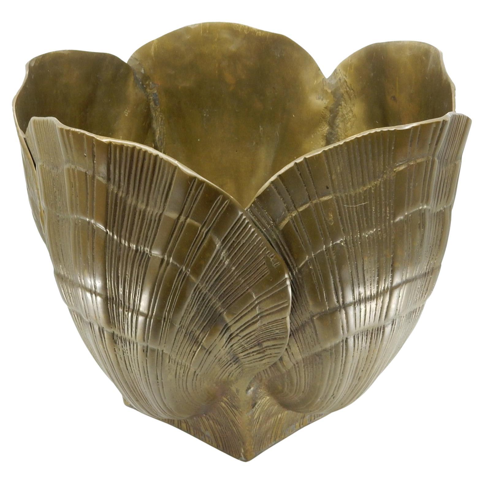 Hollywood Regency Huge Bronze Clam Sea Shell Planter Jardinieres 1960's Maison Jansen en vente