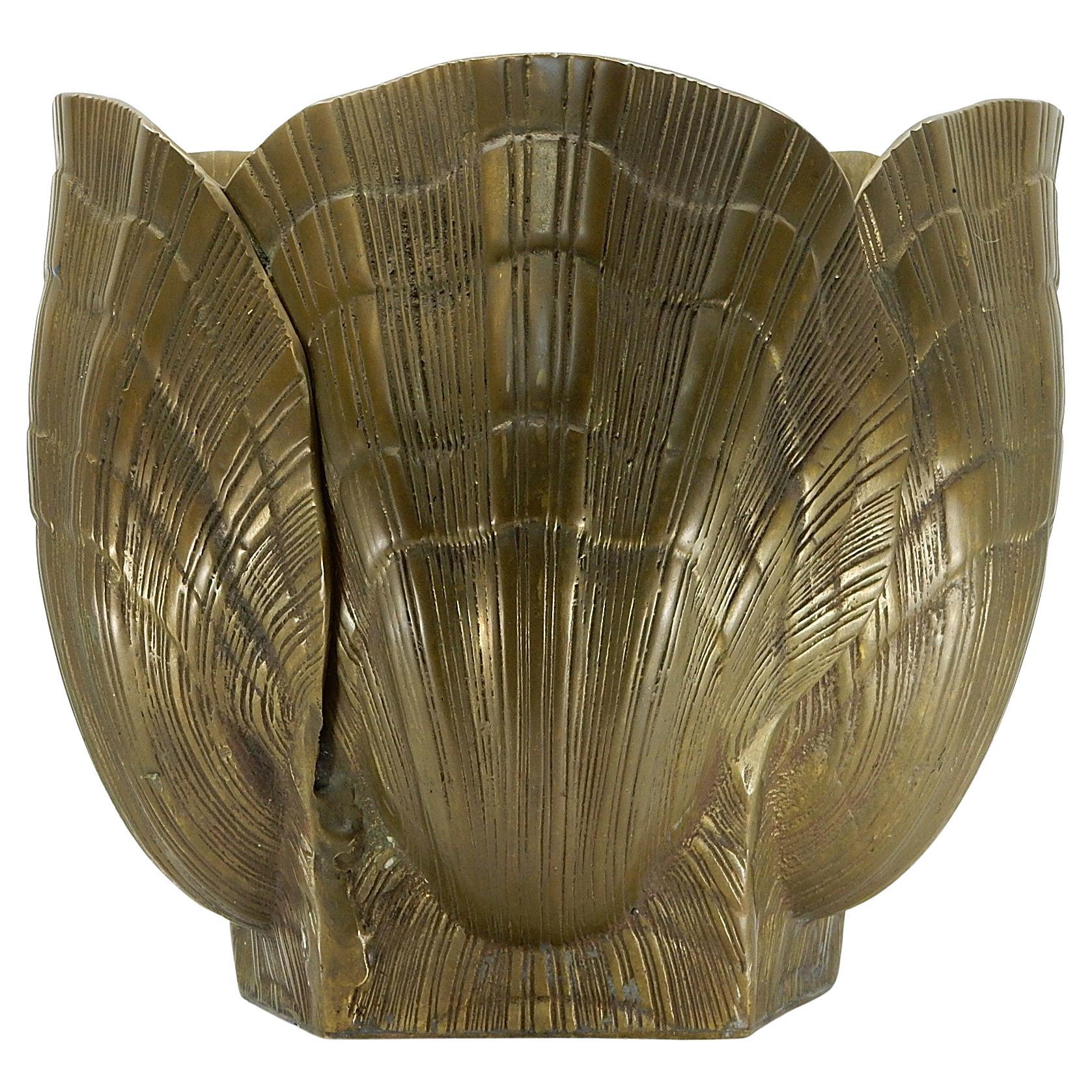 Huge Bronze Clam Sea Shell Planter Jardinieres 1960's Maison Jansen en vente