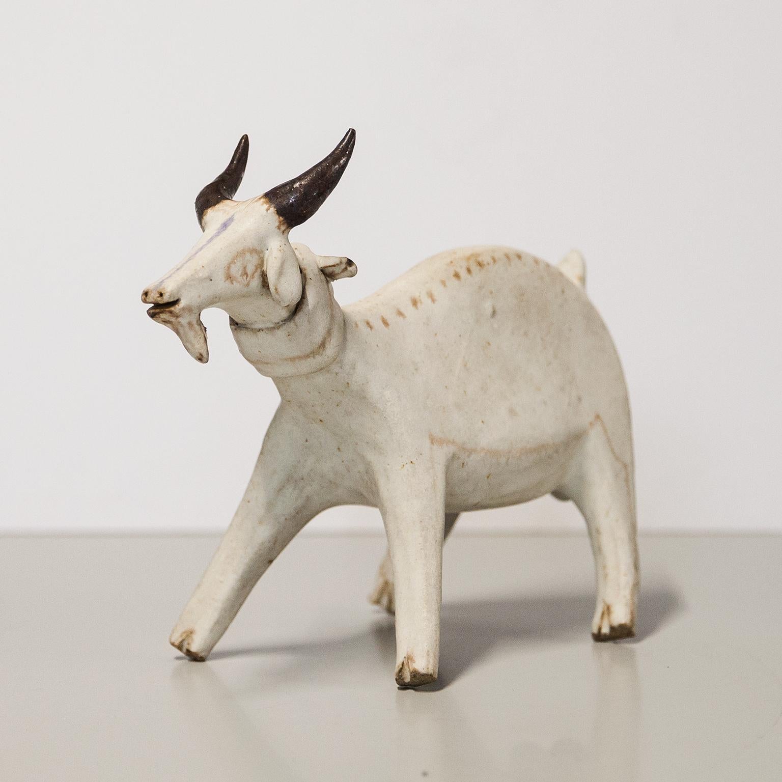 Mid-Century Modern Huge Bruno Gambone Greige Stoneware Goat Sculpture For Sale