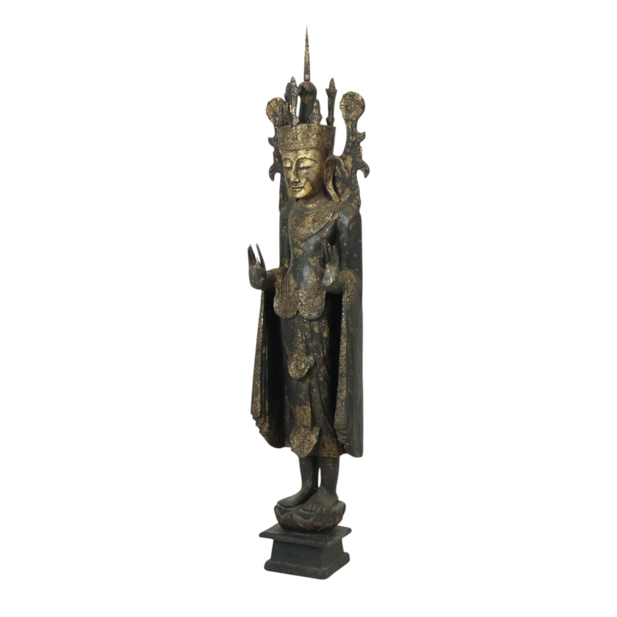 Enorme Buda Estatua de Madera Dorada Birmania Envejecida 135cm en venta 1