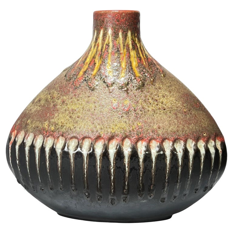 Huge Carstens Tönnieshof Fat Lava Vase with Extraordinary Sculptural Form, C1970 For Sale