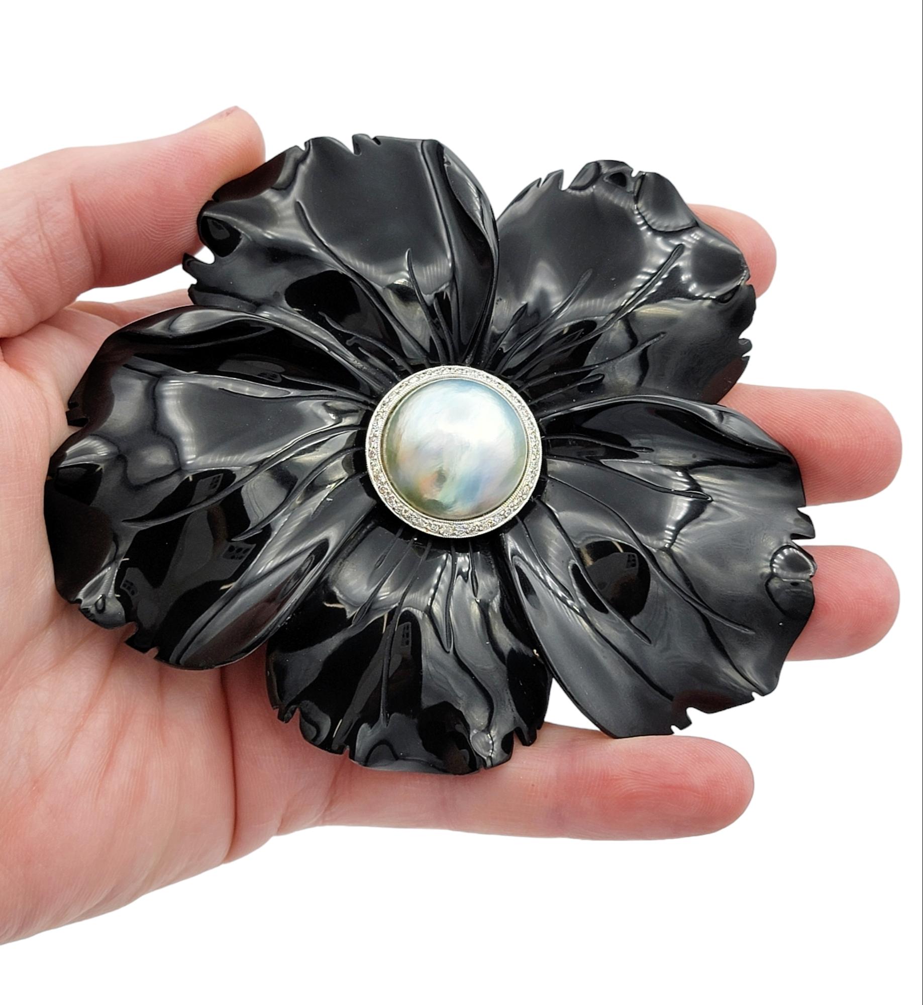 Huge Carved Onyx Flower Brooch with Mabe Pearl and Diamond Halo in 18 Karat Gold For Sale 2