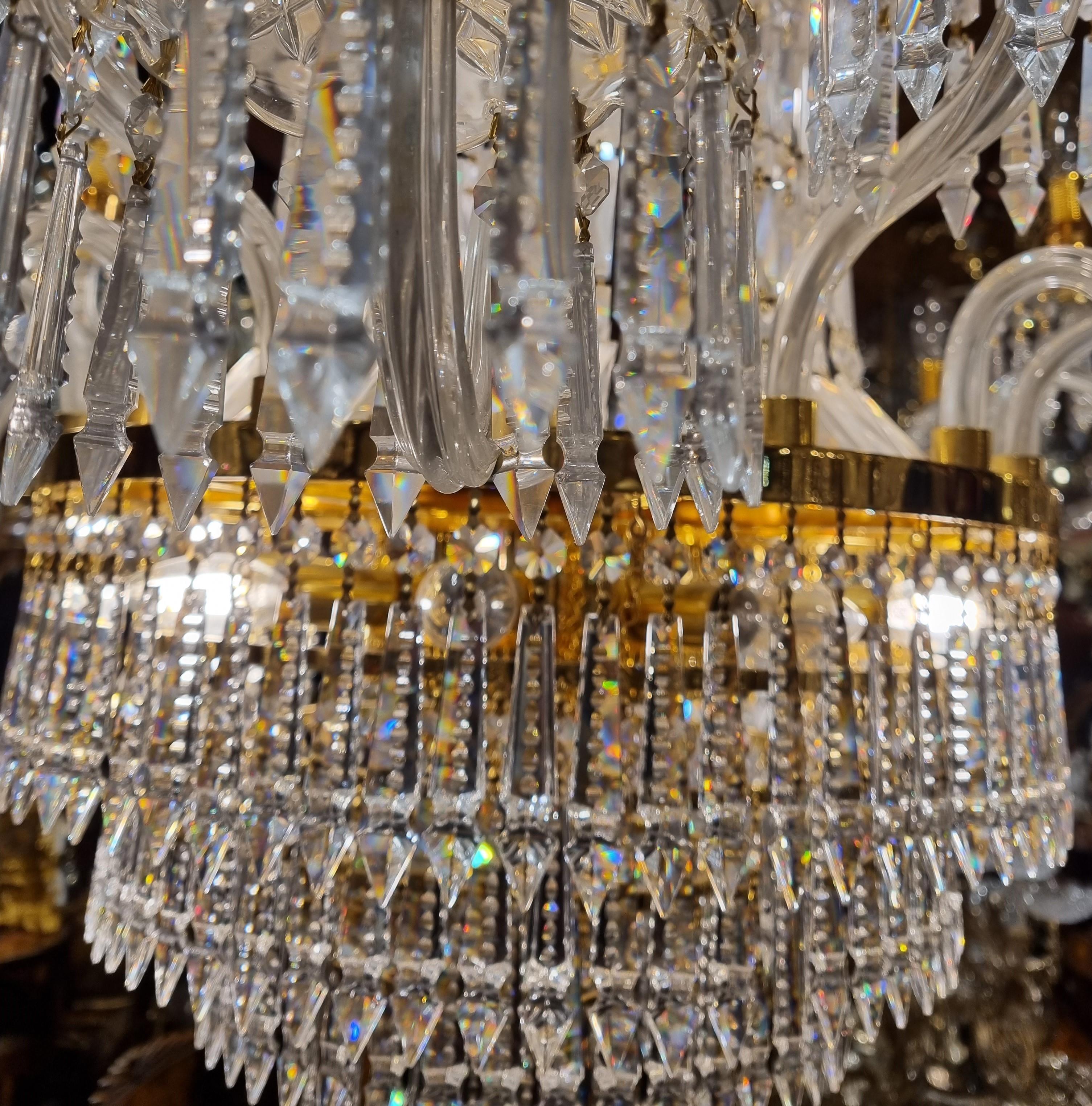 Edoardiano Huge Cascading 24crt Gold Plated Crystal Chandelier in vendita