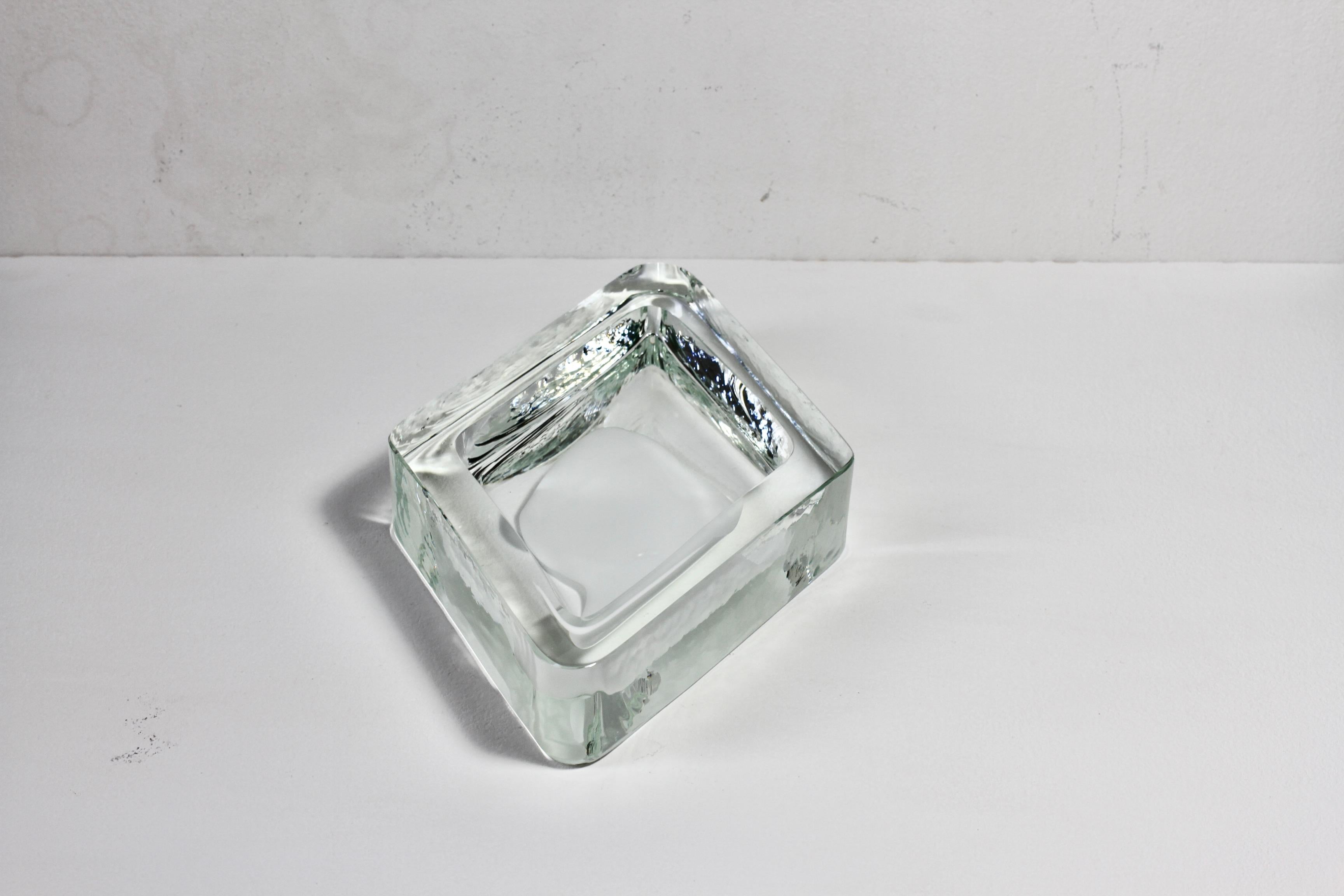 Huge Cenedese Italian Rhombus White and Clear Murano Glass Bowl, Dish, Ashtray For Sale 5
