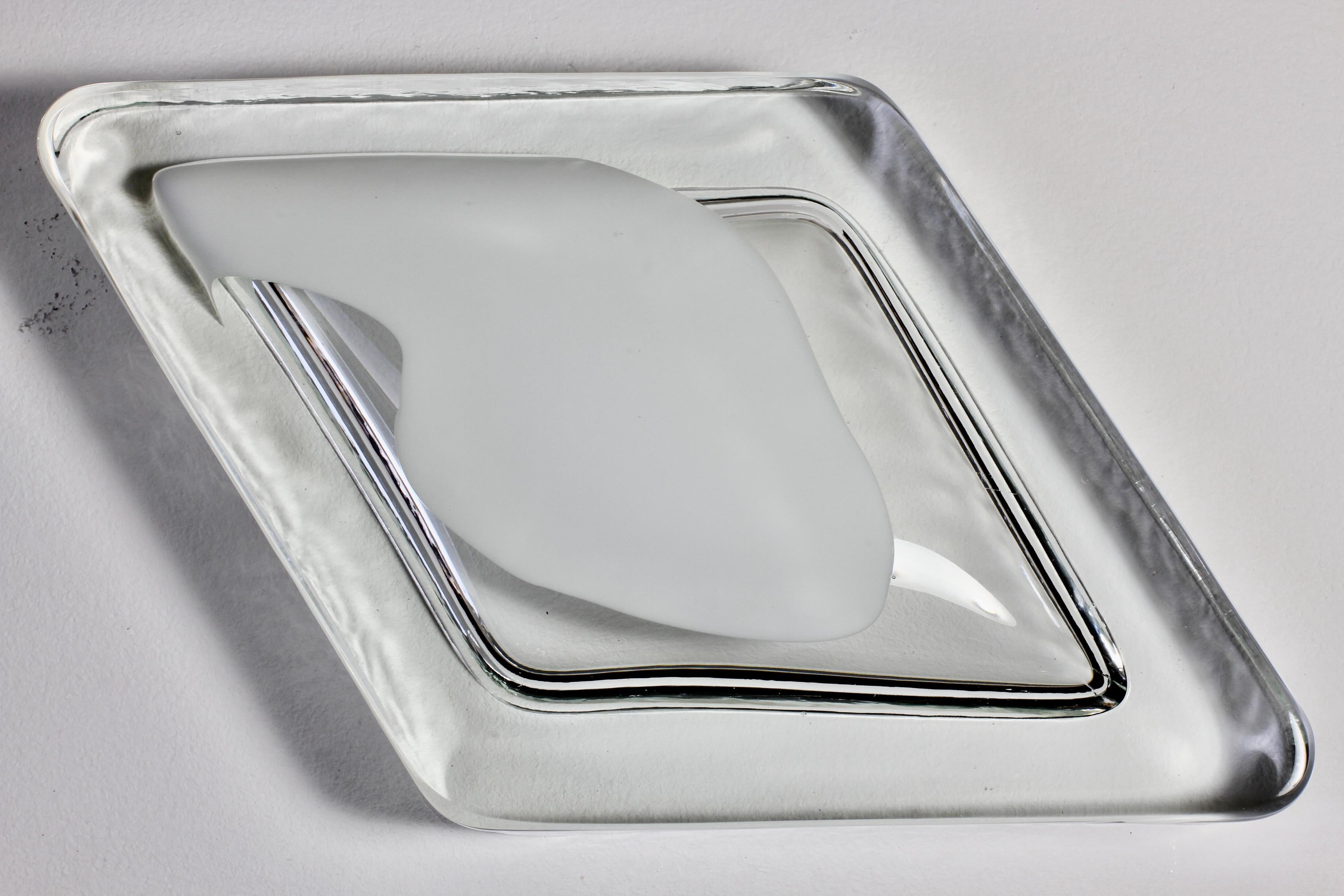 Huge Cenedese Italian Rhombus White and Clear Murano Glass Bowl, Dish, Ashtray For Sale 12