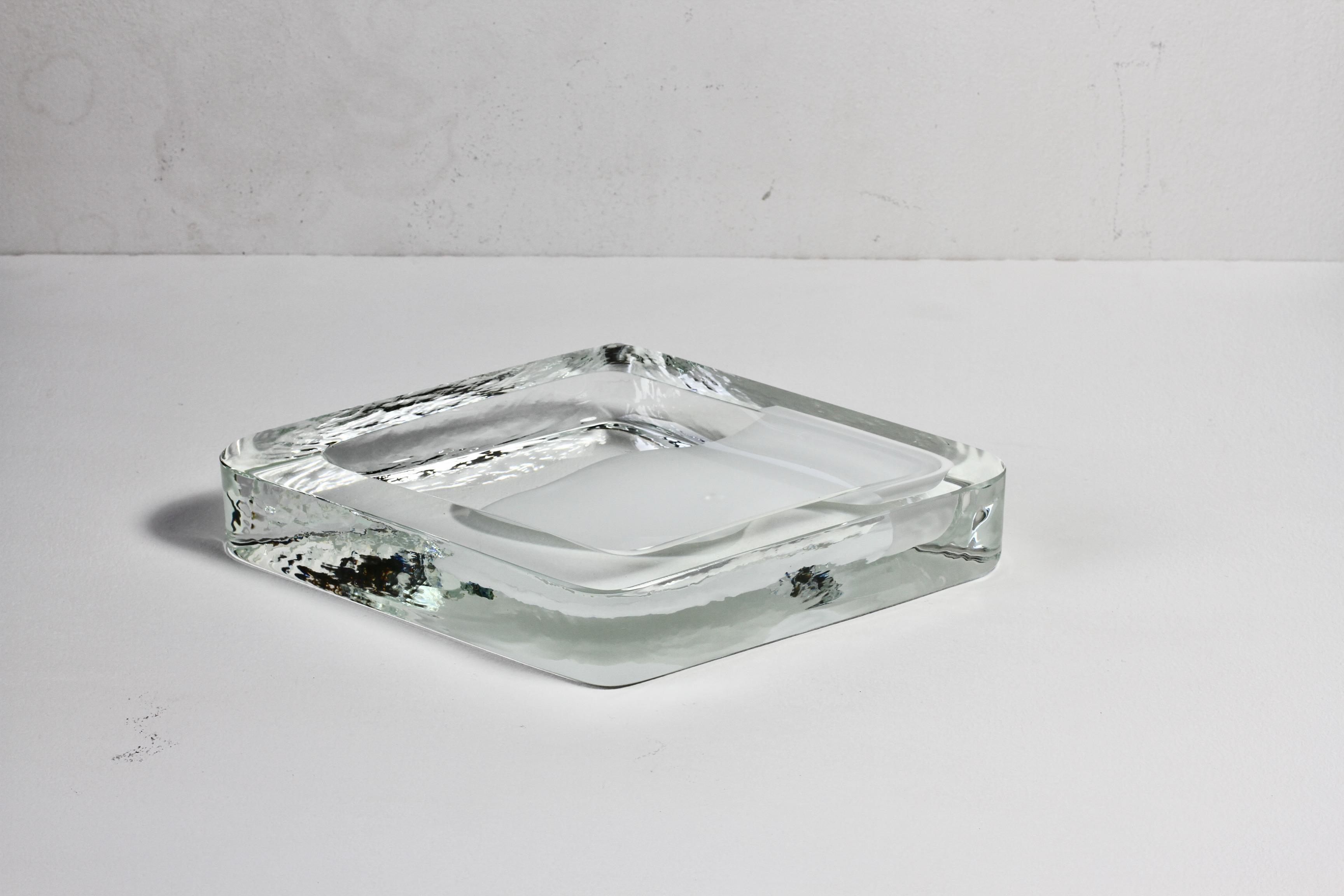 Huge Cenedese Italian Rhombus White and Clear Murano Glass Bowl, Dish, Ashtray For Sale 2