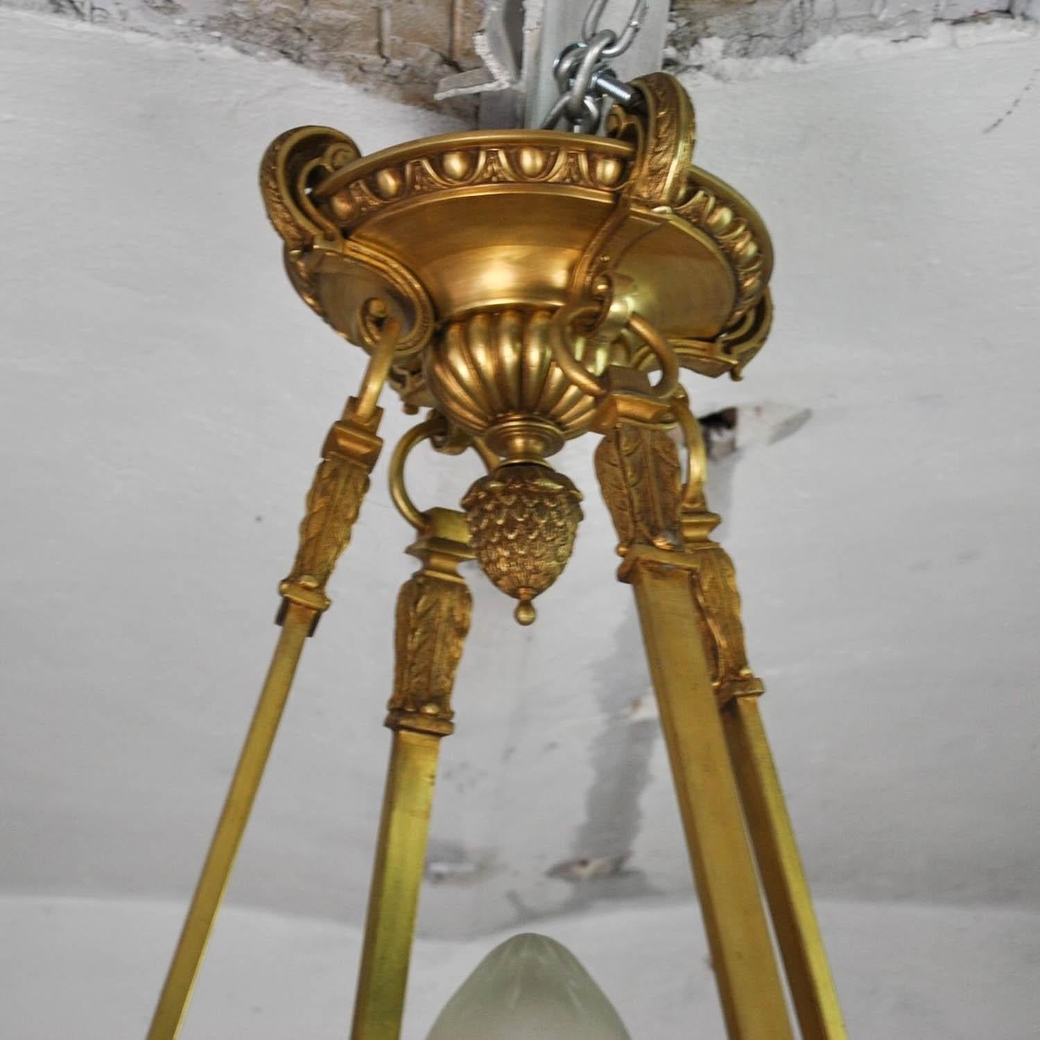 Enorme lampadario in bronzo e vetro, XX secolo in vendita 4