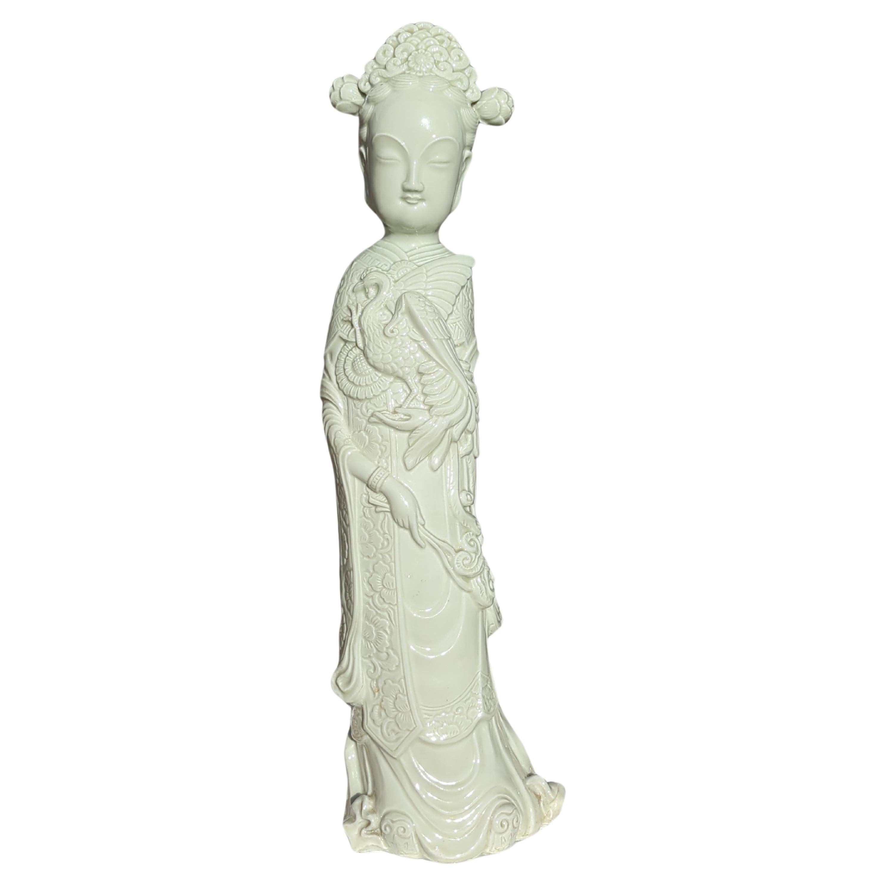 Huge 23 Zoll chinesisches Porzellan Blanc de Chine-Figur der Xi Wang Mu Goddess aus der Mitte des 20. Jahrhunderts im Angebot